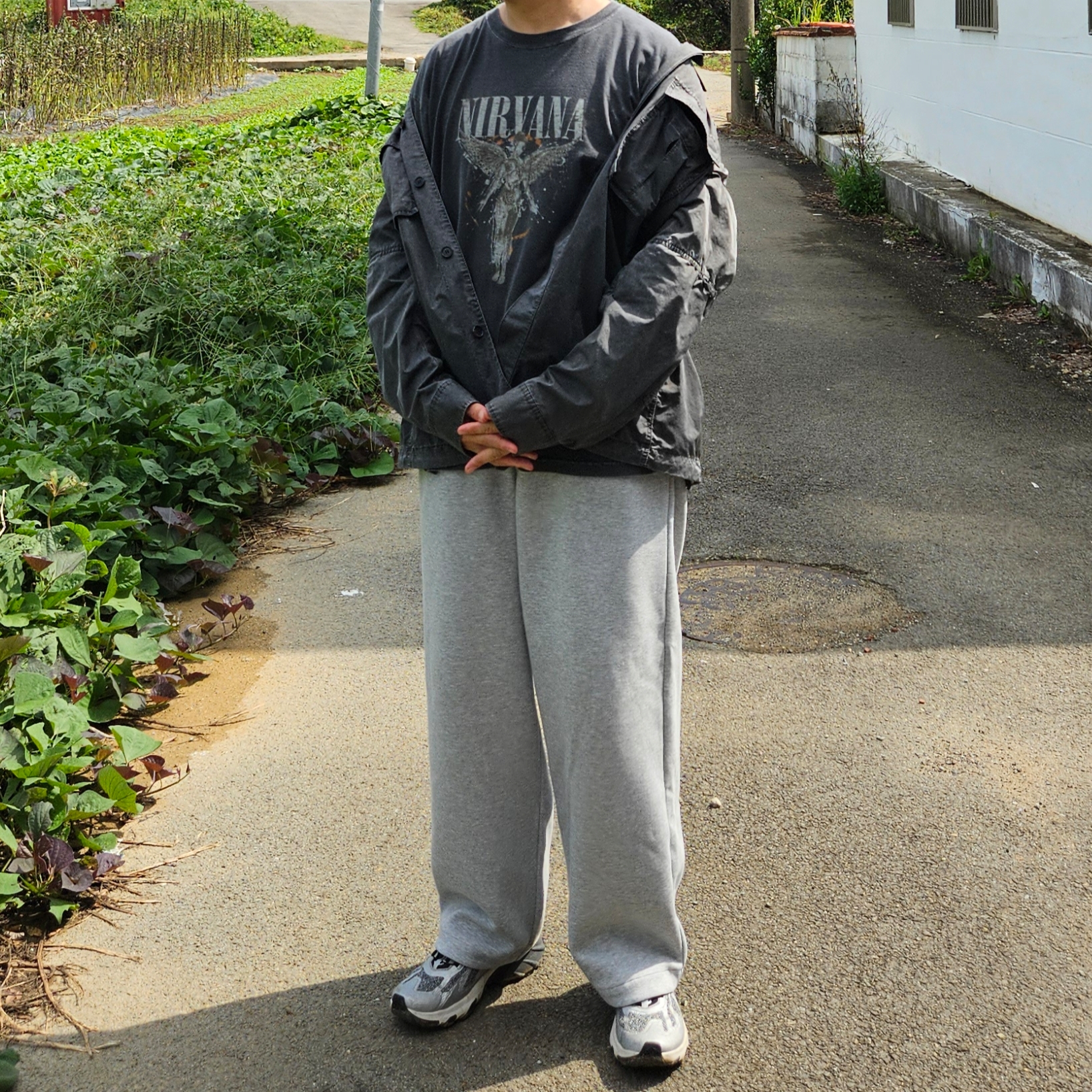 Salomon Speedverse PRG Silver Frost Grey Lunar Rock, Juun.J Nylon Classic Loose Dyed Shirt Grey - 23FW 착용 스타일 - 6