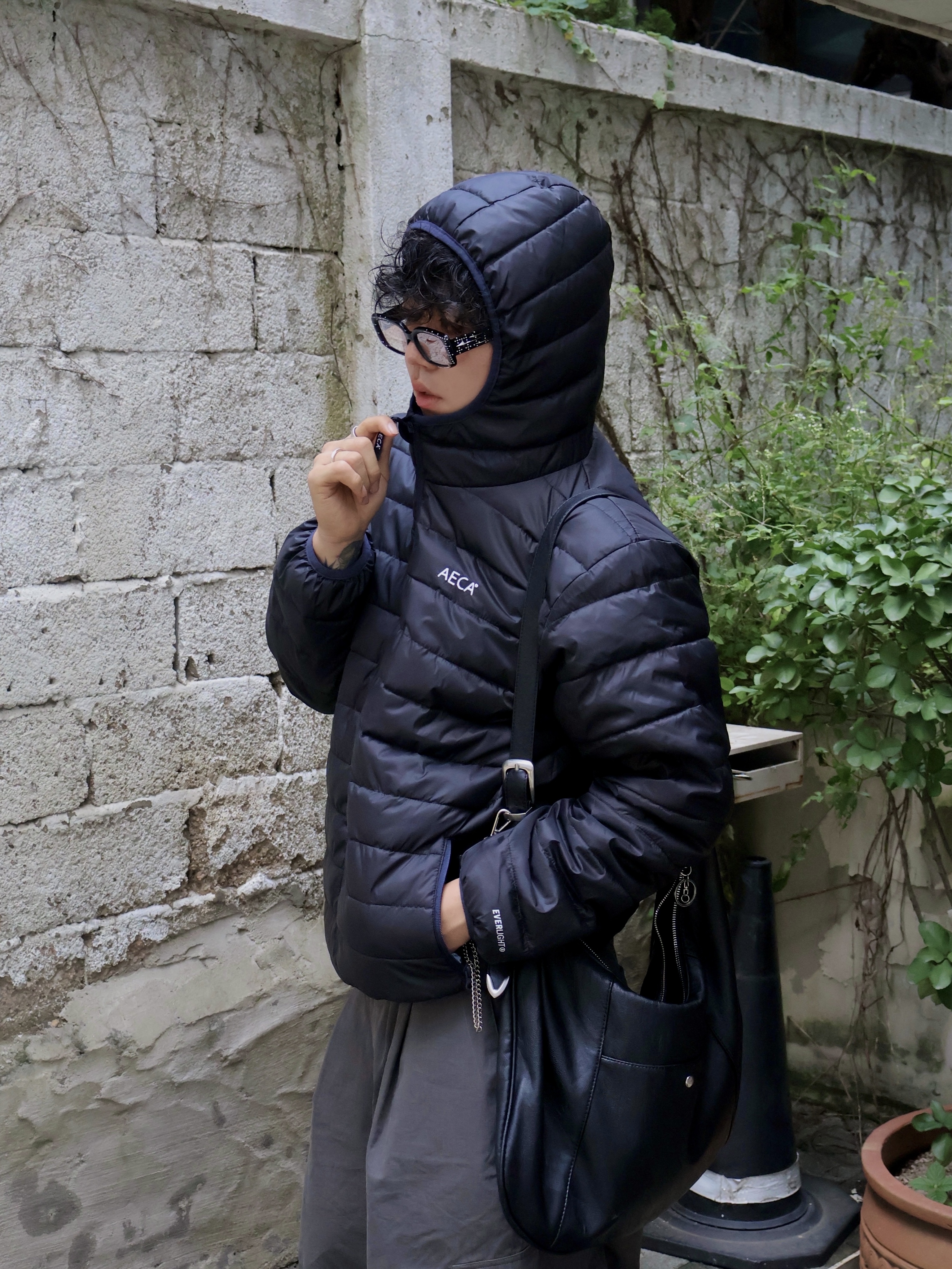 Millo Archive Garment Washed Silhouette Pants Khaki Gray, (W) Asics x Kiko Kostadinov Gel-Flammae Blue Ironclad 착용 스타일 - 5