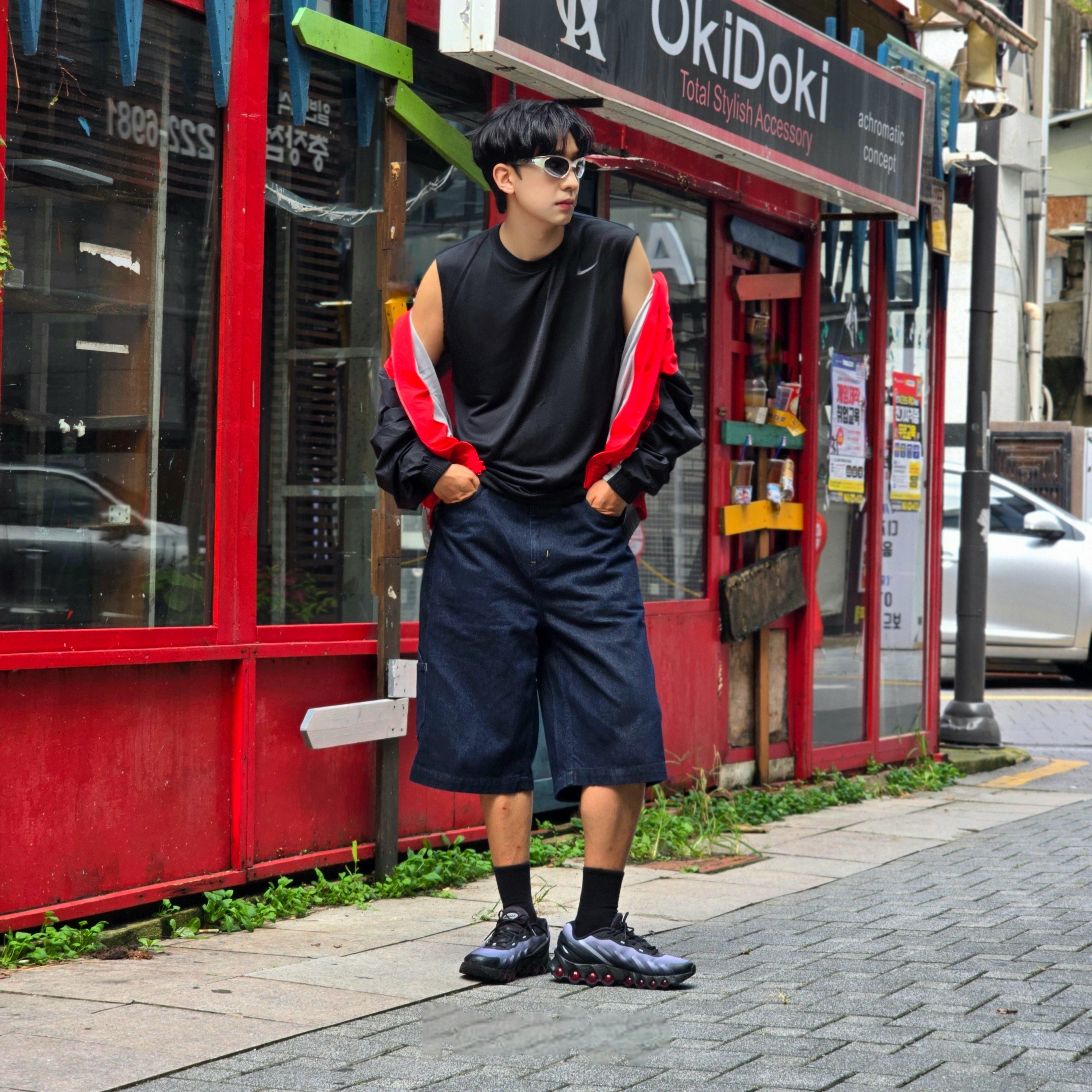 Nike Club Oversized Woven Track Jacket University Red Black - Asia, Nike Dri-Fit Legend Sleeveless Fitness T-Shirt Black - Asia 착용 스타일 - 5