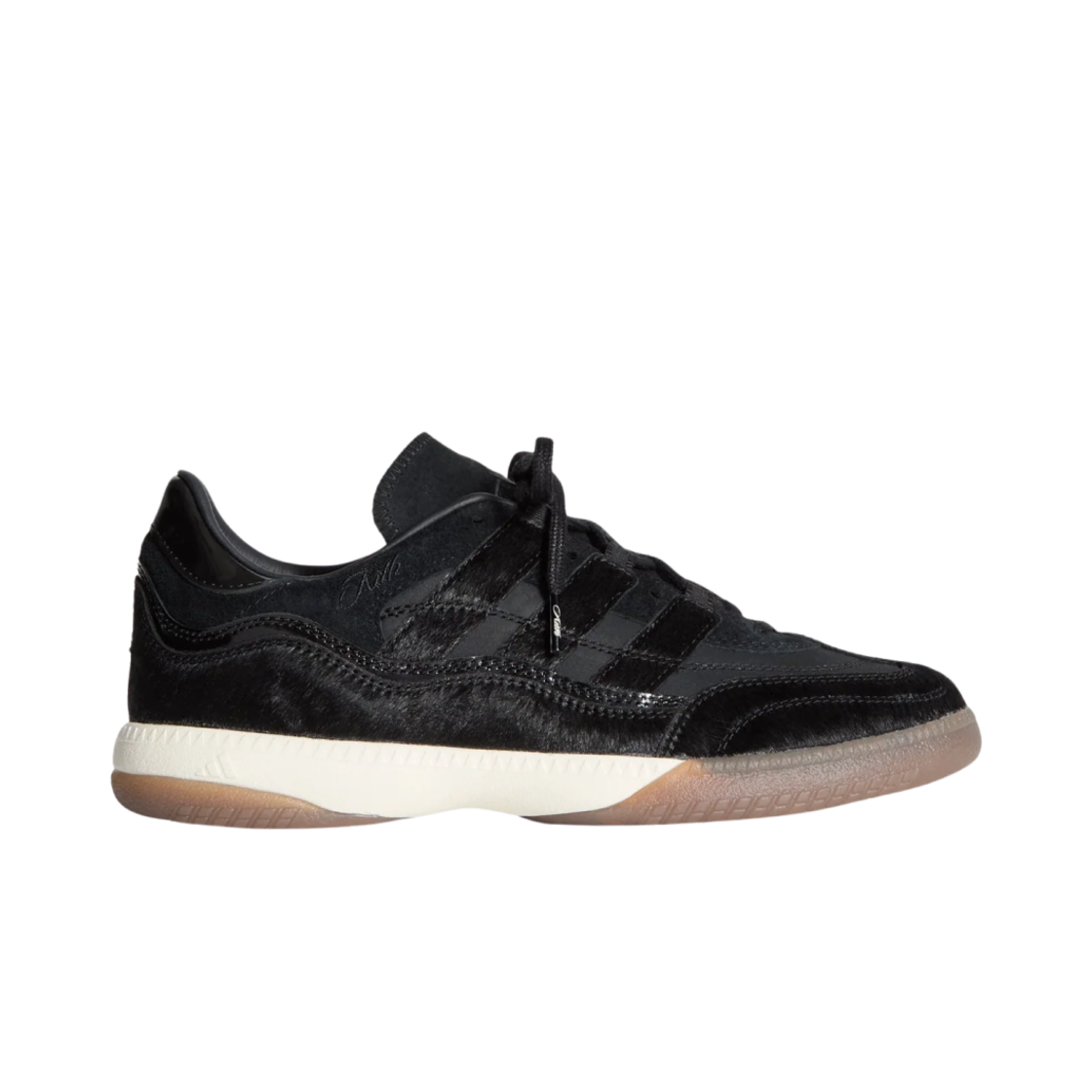 아디다스 x 키스 풋볼 슈퍼노바 인도어 블랙 검(Adidas x Kith Football Supernova Indoor Black Gum) - 1