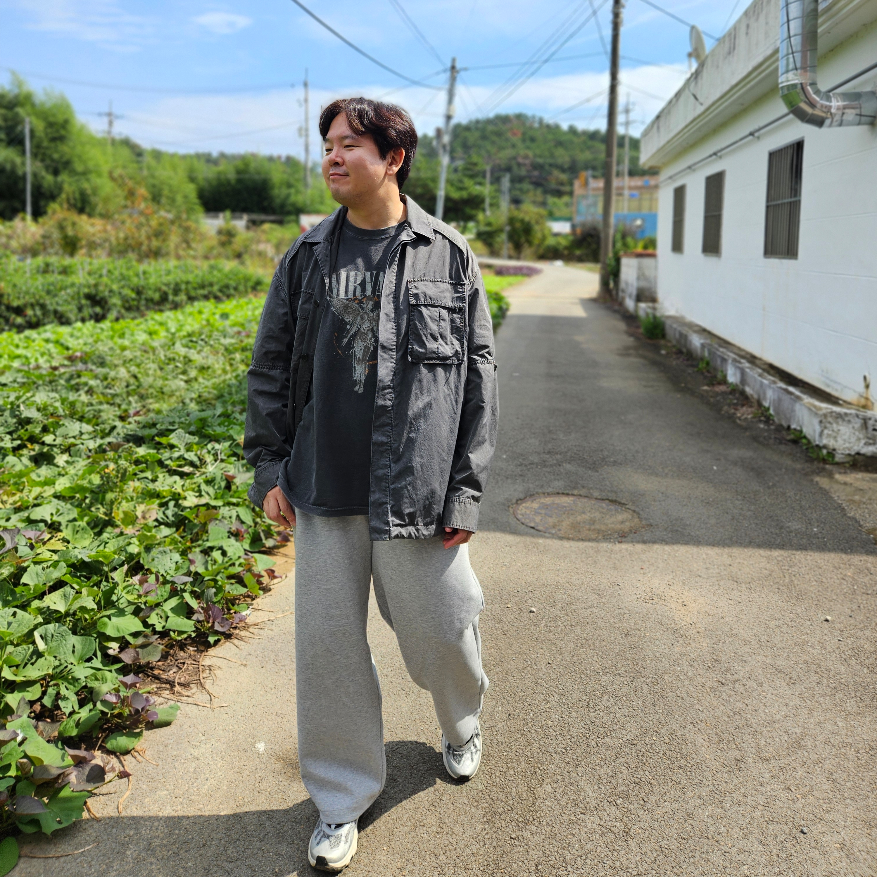Salomon Speedverse PRG Silver Frost Grey Lunar Rock, Juun.J Nylon Classic Loose Dyed Shirt Grey - 23FW 착용 스타일 - 1