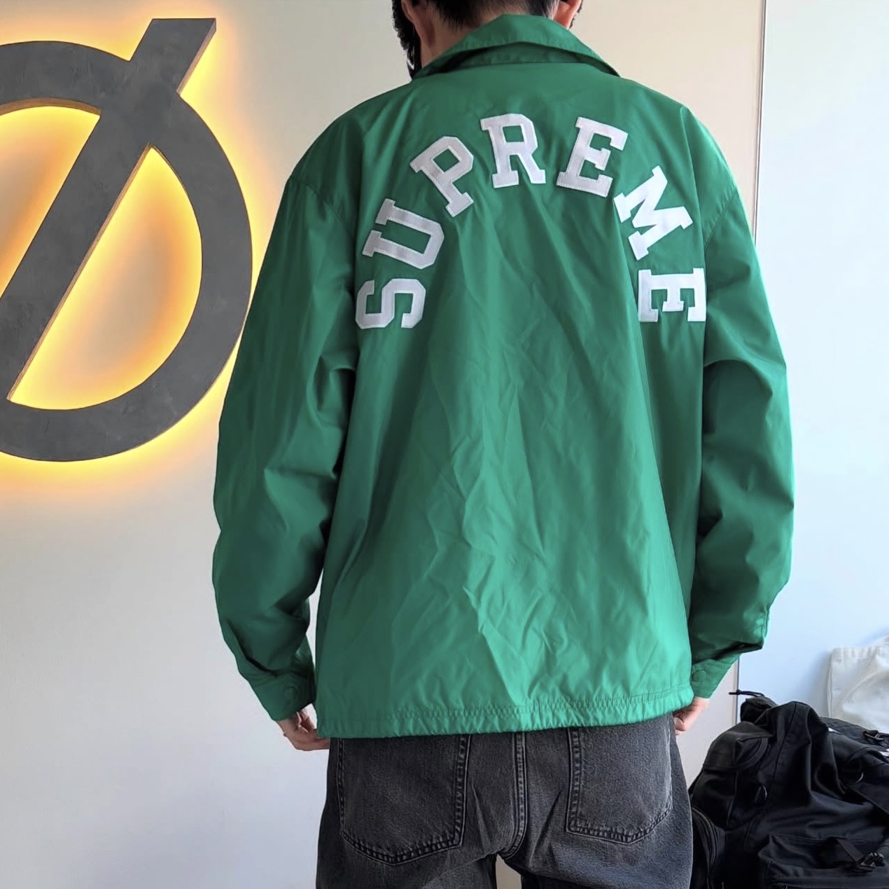Supreme x Champion Coaches Jacket Green - 24SS 착용 스타일