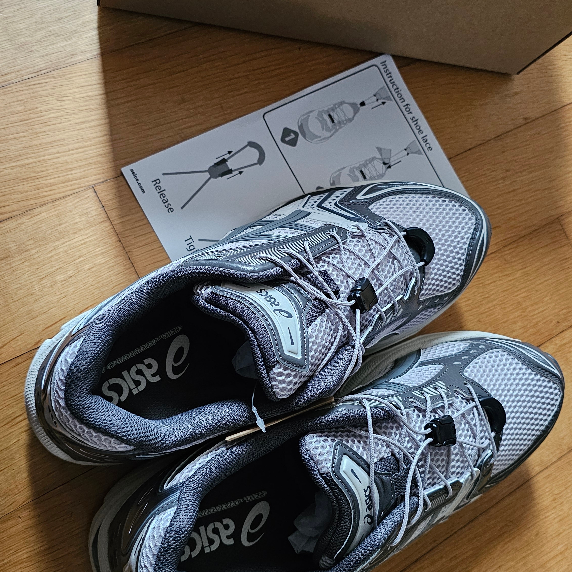 Asics Unlimited Gel-Kayano 14 Oyster Grey Clay Grey 착용 스타일