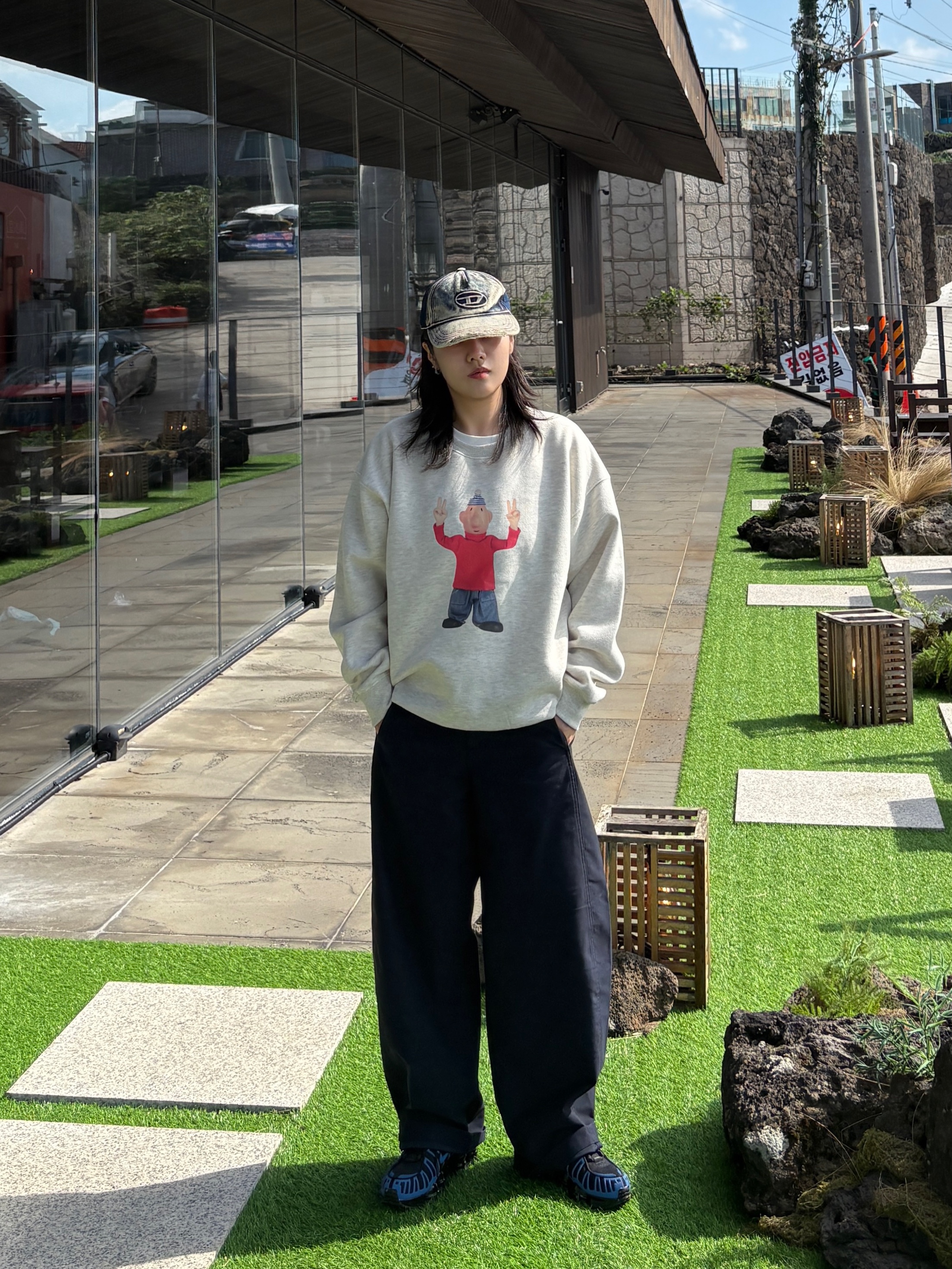 Diesel C-Seymon Treated Denim Baseball Cap Blue White 착용 스타일 - 1