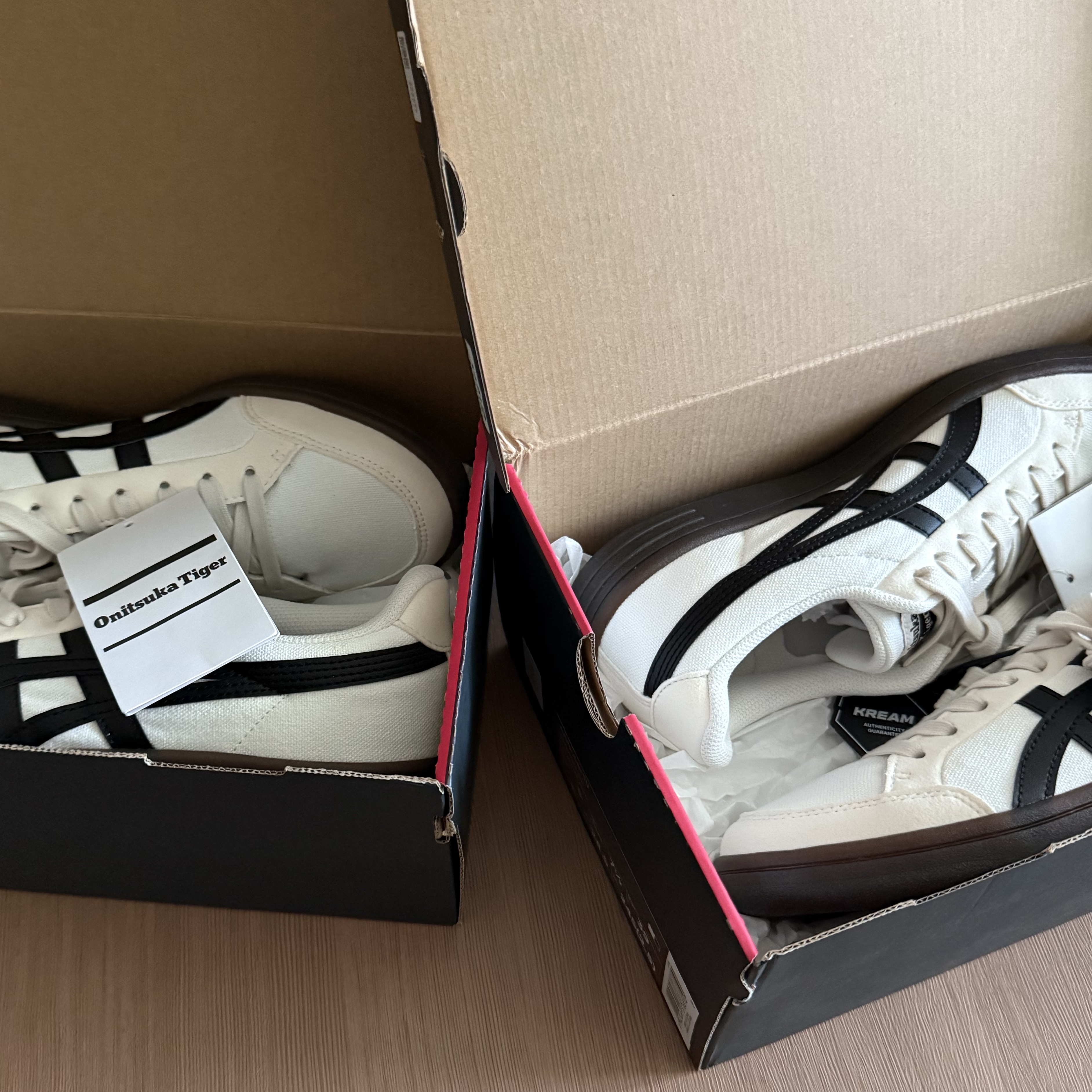 Onitsuka Tiger Advanti Cream White Black 착용 스타일