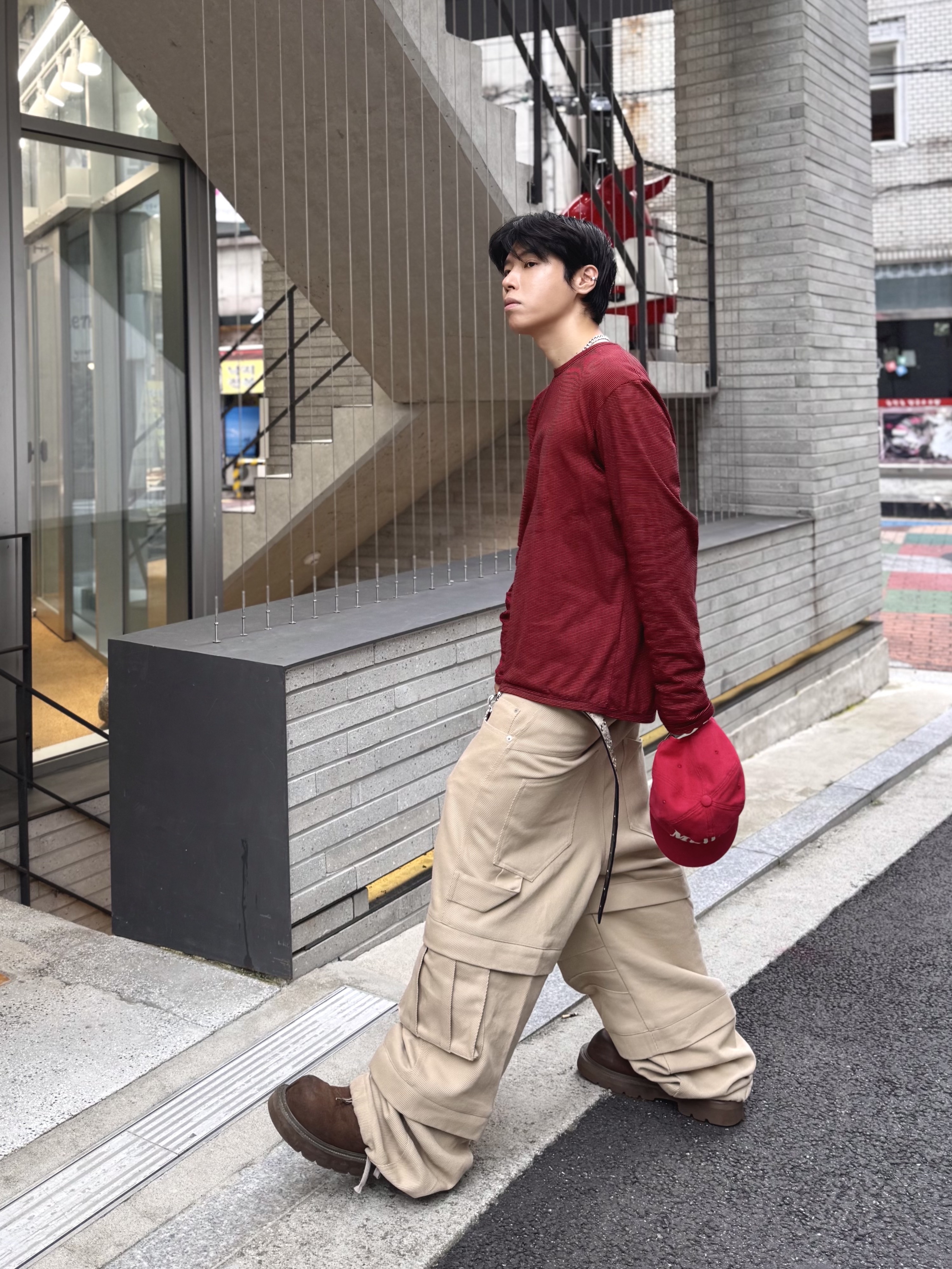 Kamien Titan Baggy Pants Beige, MJD x Kamien Double Hole Belt Oak Brown 착용 스타일 - 9