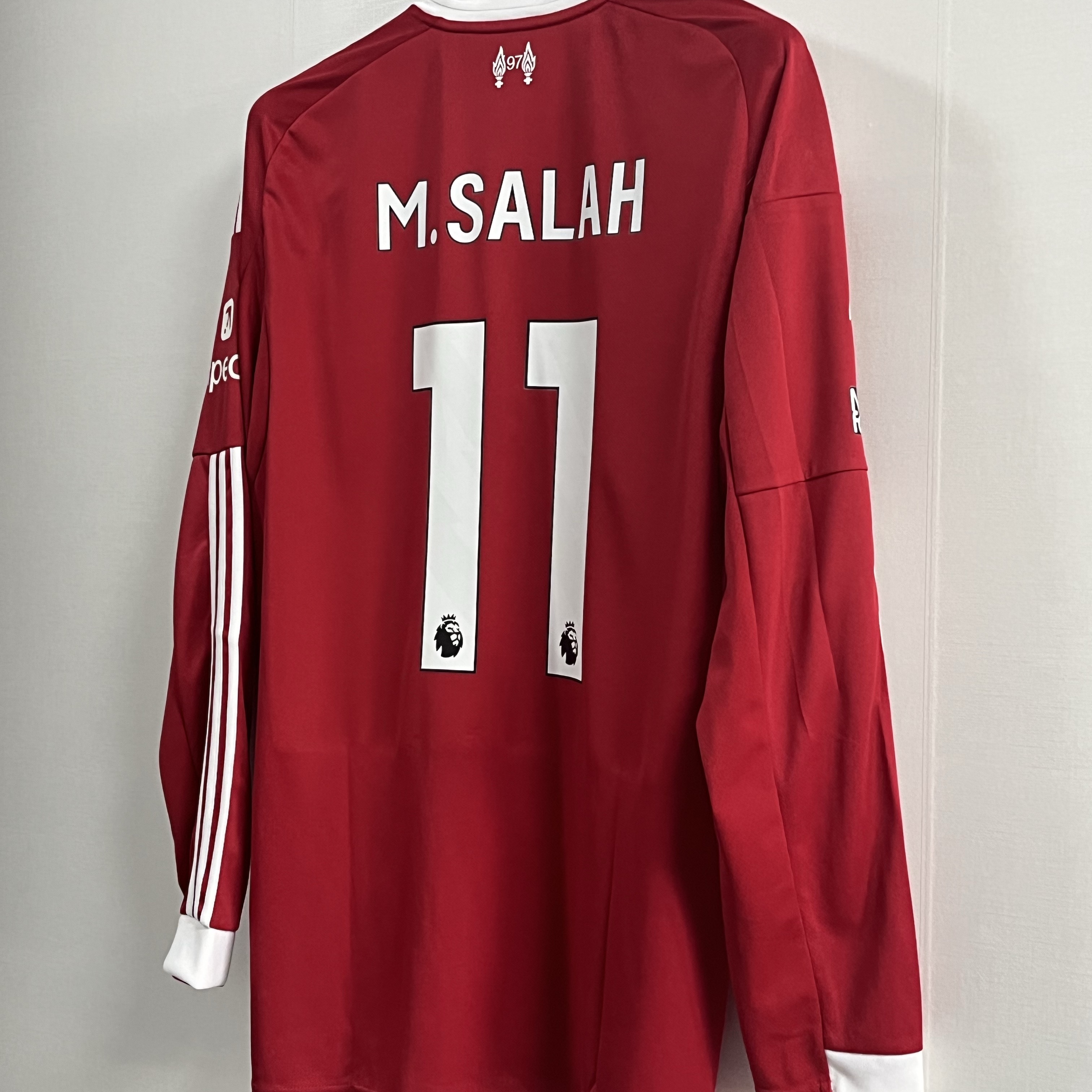 Adidas Liverpool FC 2025/26 Home Long Sleeve Jersey Strawberry Red - KR Sizing (Non Marking Ver.) 착용 스타일 - 3