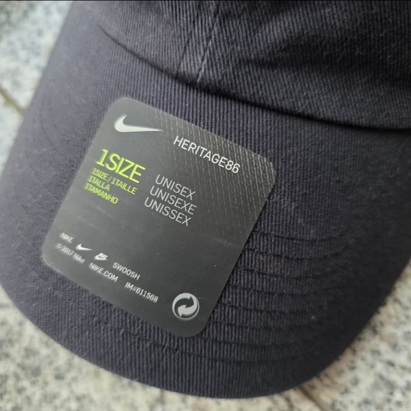 Nike Heritage 86 Be True Cap Black 착용 스타일 - 3