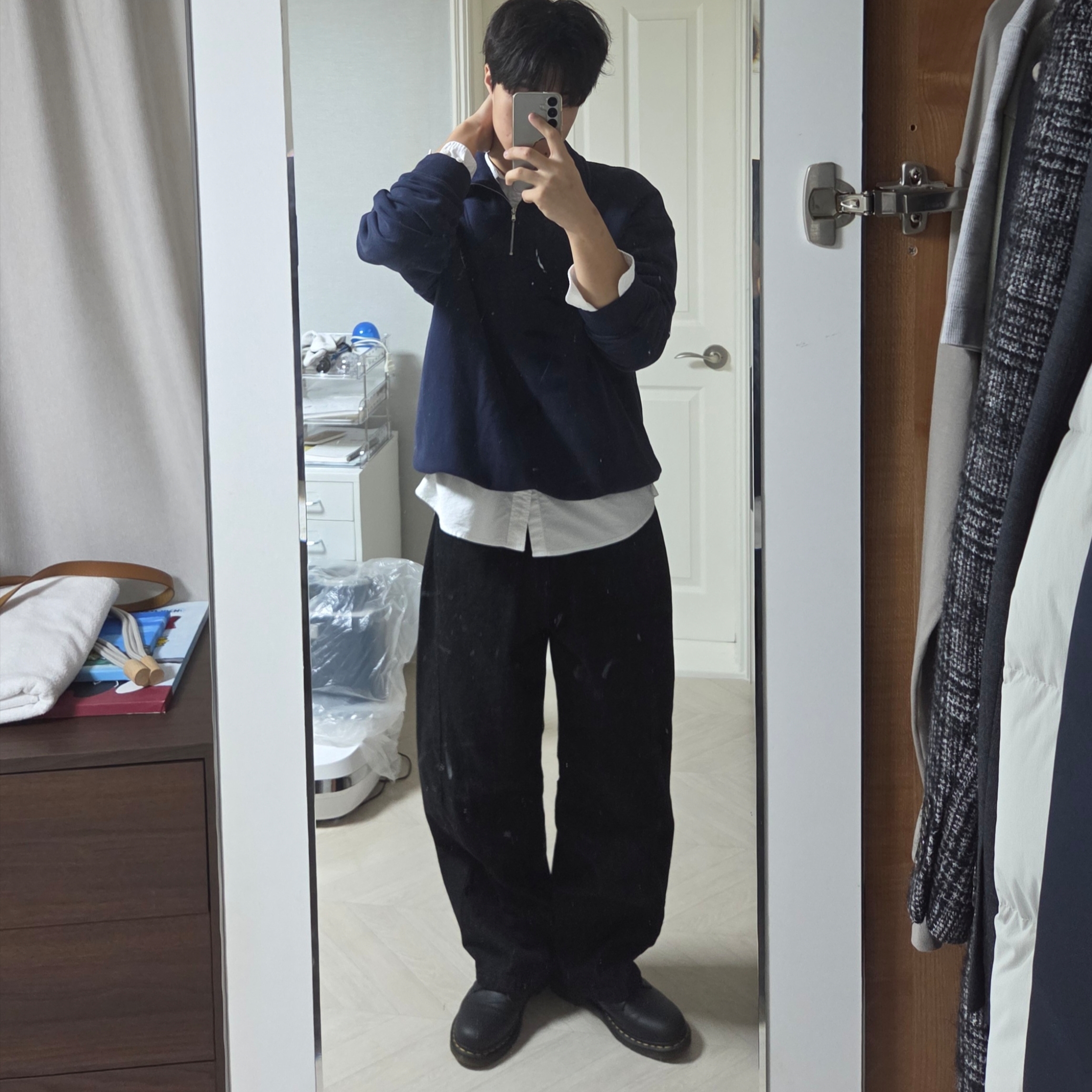 Dr. Martens 1461 Nappa Black 착용 스타일 - 1