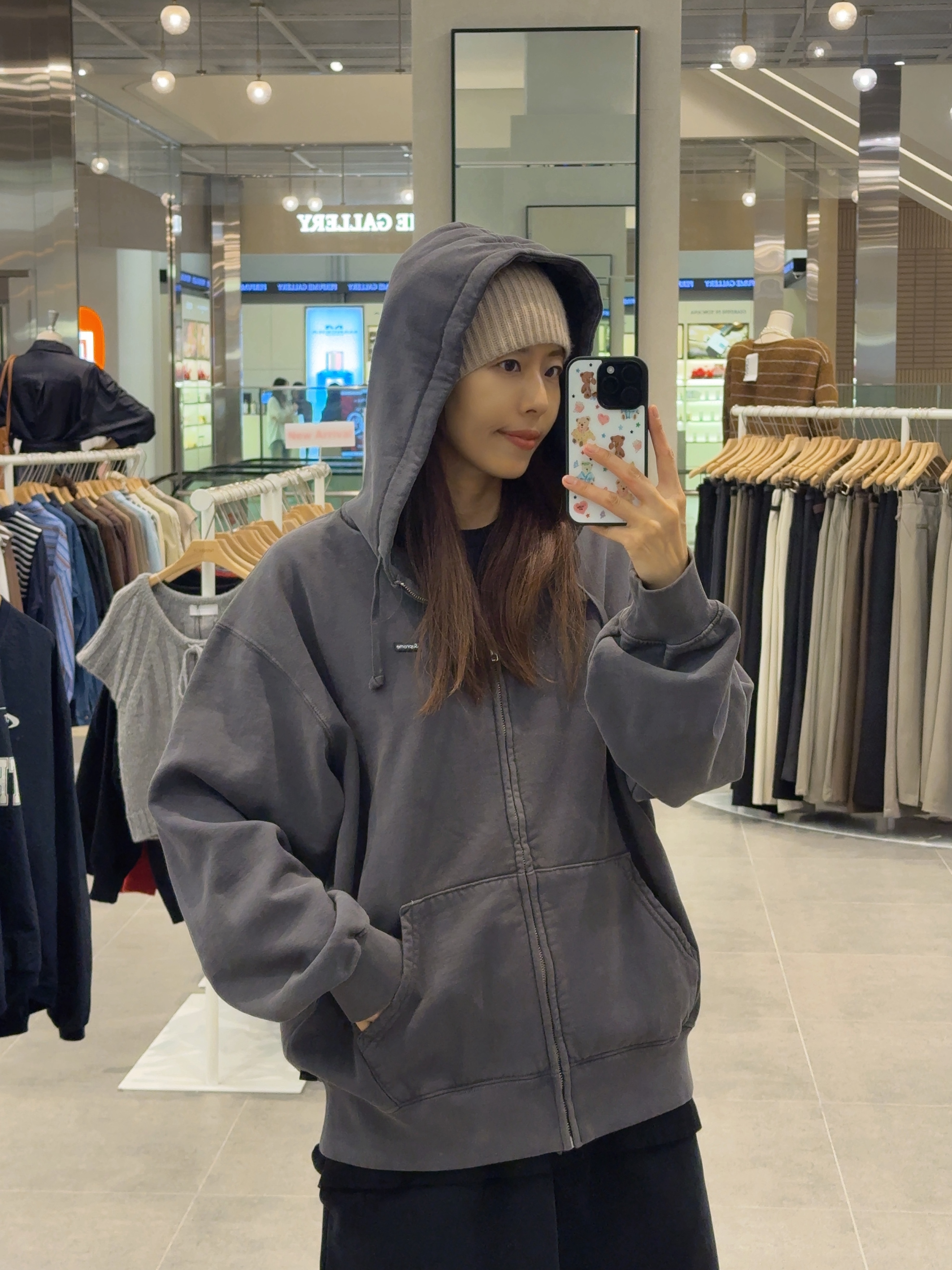 Supreme Overdyed Small Box Zip Up Hooded Sweatshirt Black - 24SS 착용 스타일