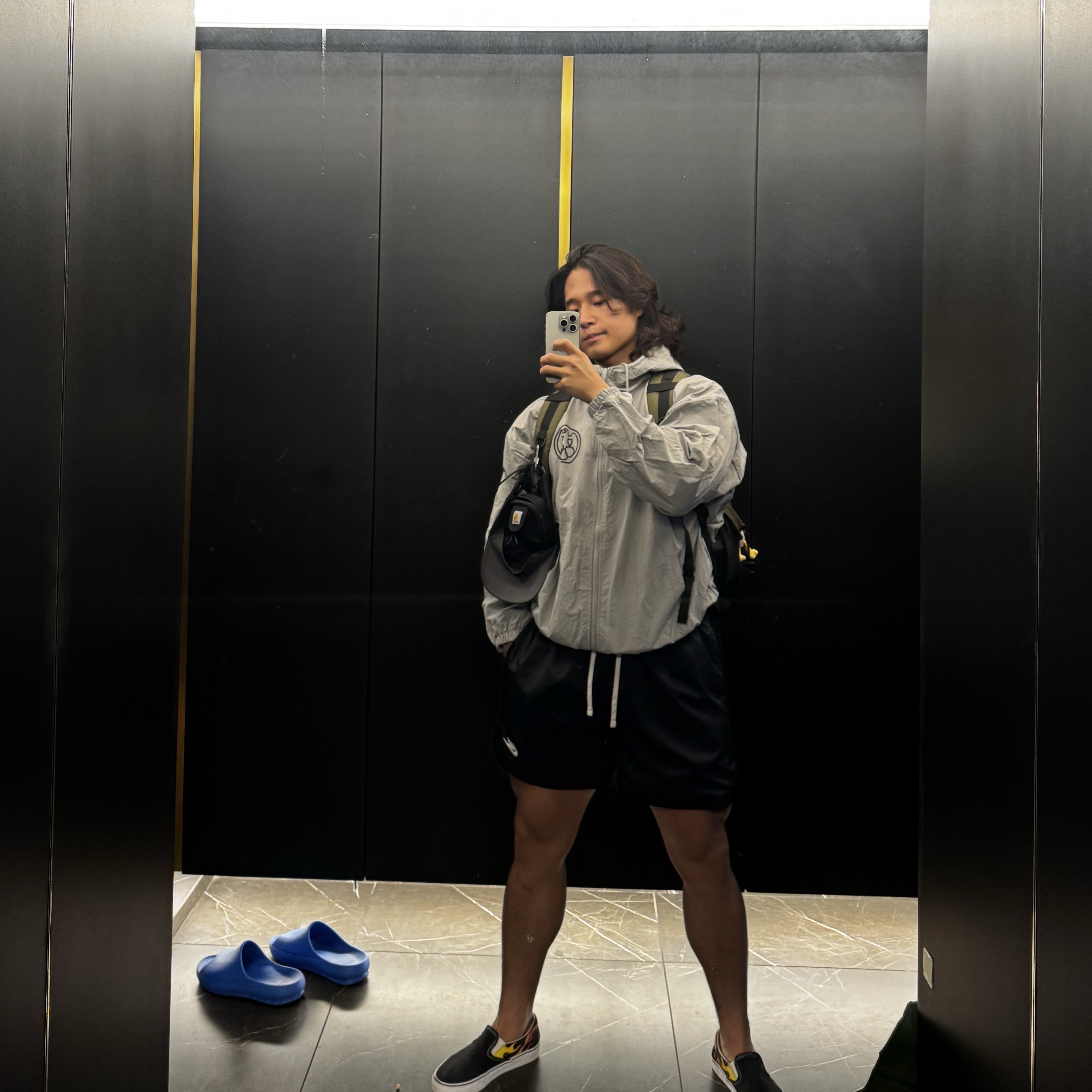 Yeezy x Gosha Rubchinskiy Vulture WB-01 Jacket Mocha 착용 스타일