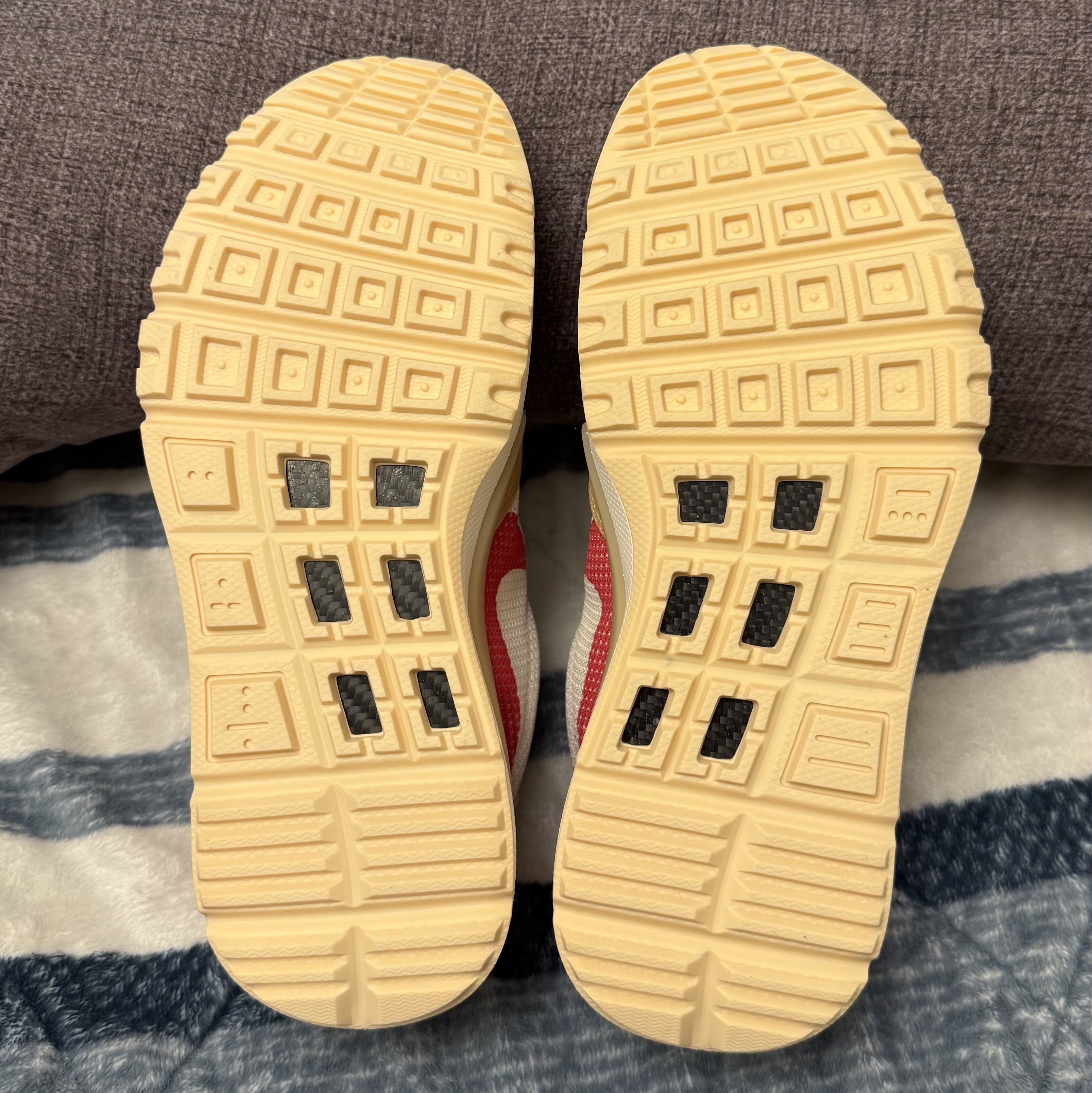 Nike x Tom Sachs Mars Yard Shoe 3.0 Space Camp 착용 스타일 - 5