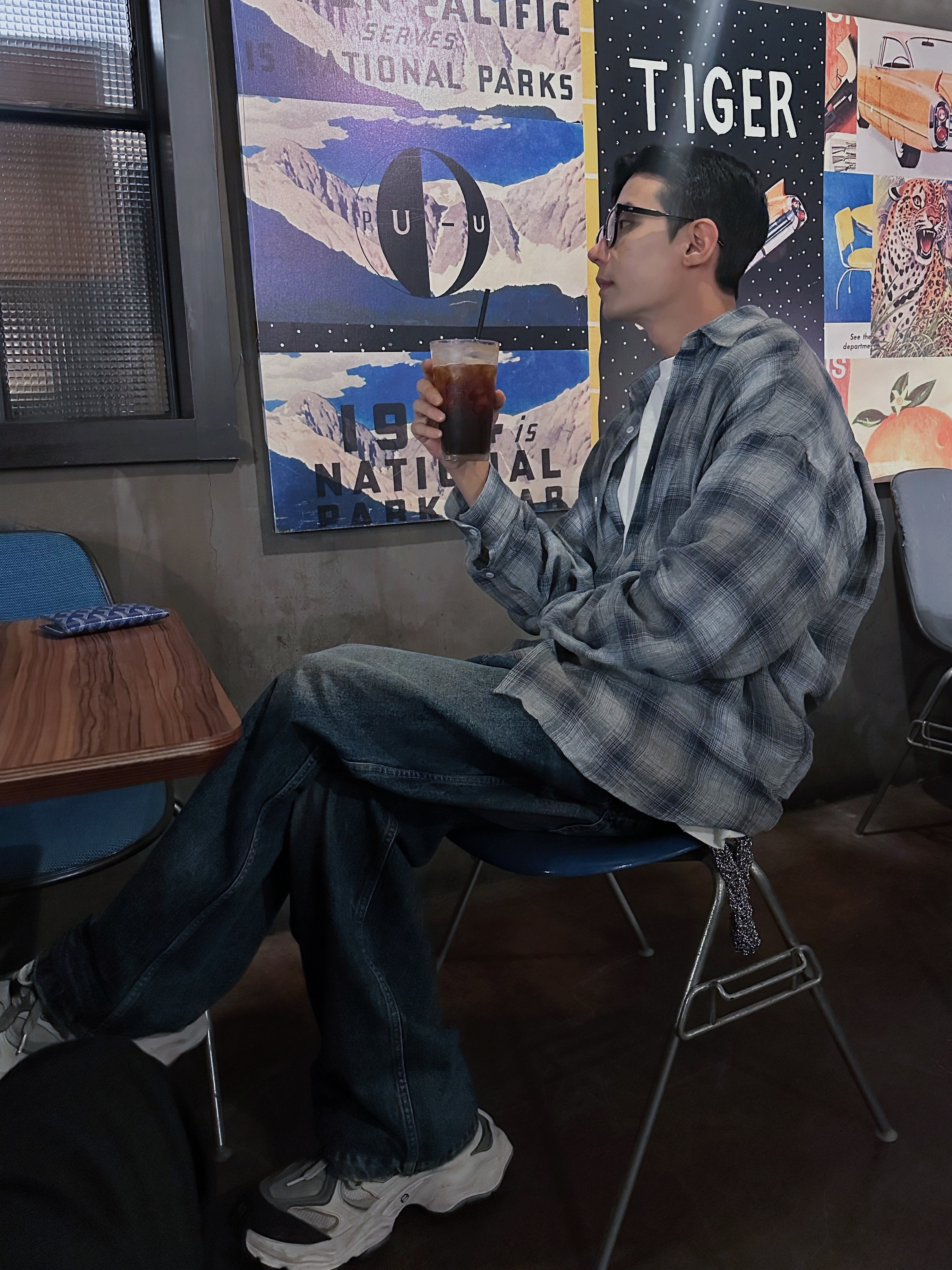 Nonnod Flexible String Check Shirt Japanese Linen Blue, Nonnod Double pocket Japanese Denim Mid Blue 착용 스타일