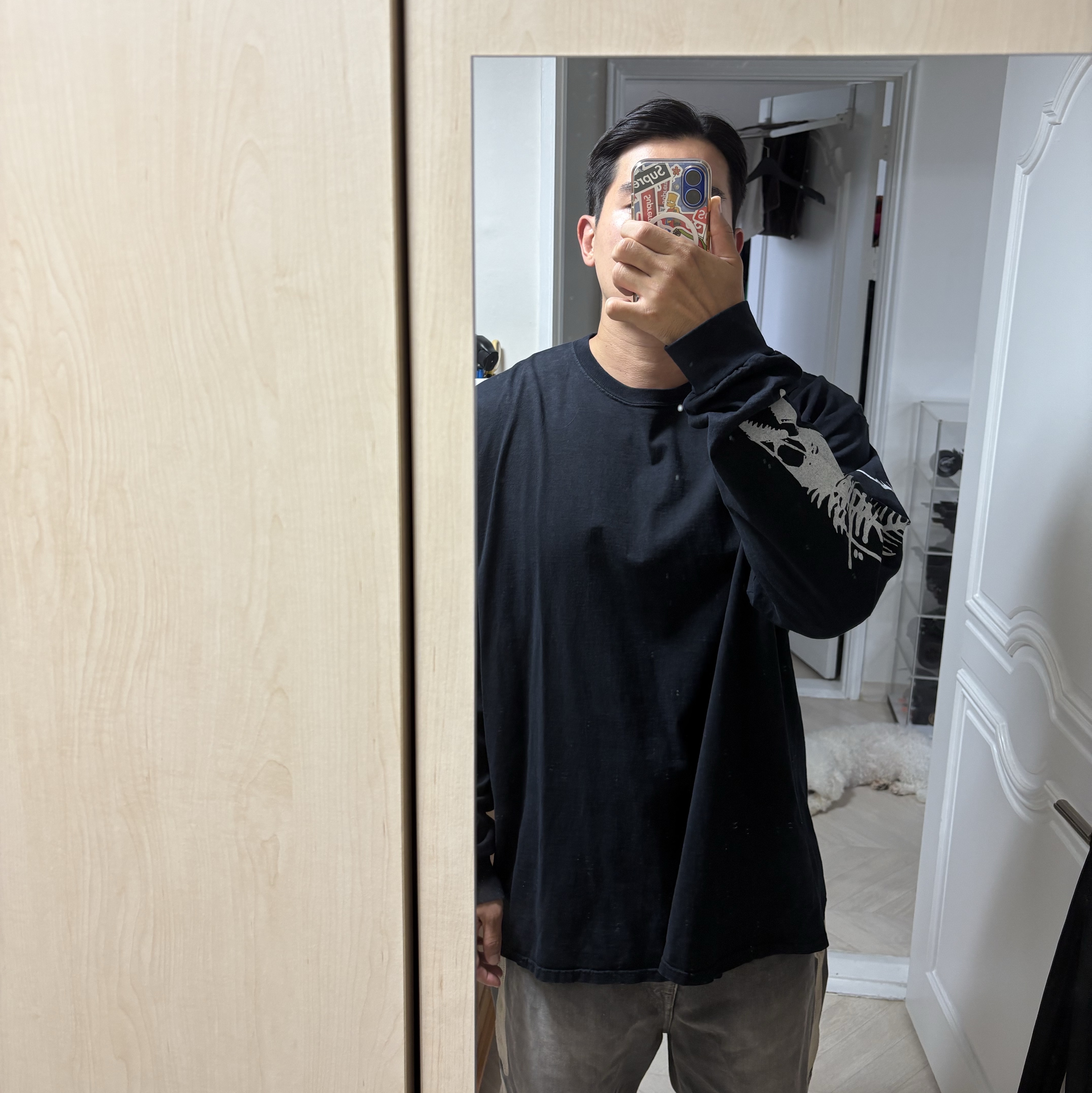 Stussy Barracuda Pigment Dyed LS T-Shirt Black 착용 스타일