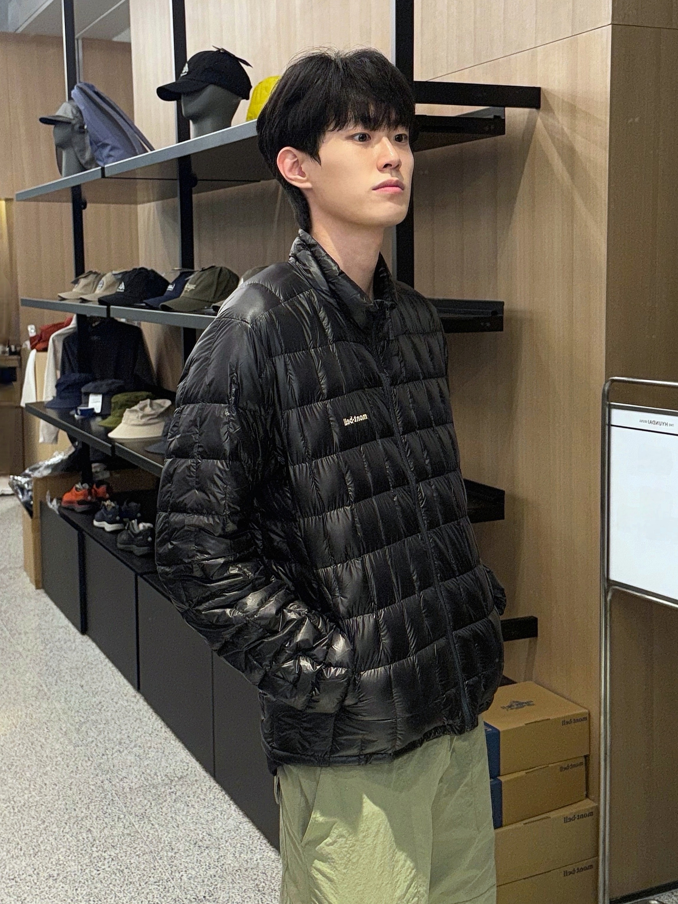 Montbell Plasma 1000 Down Jacket Black 착용 스타일