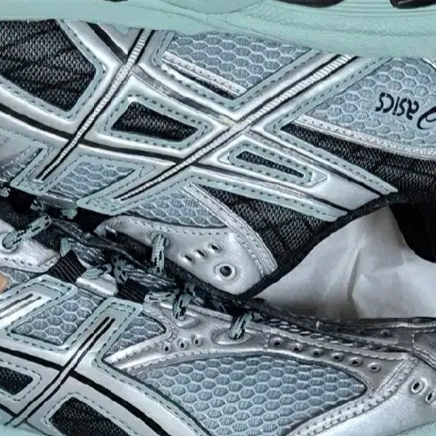 Asics Gel-Nimbus 10.1 Ocean Haze Pure Silver 착용 스타일