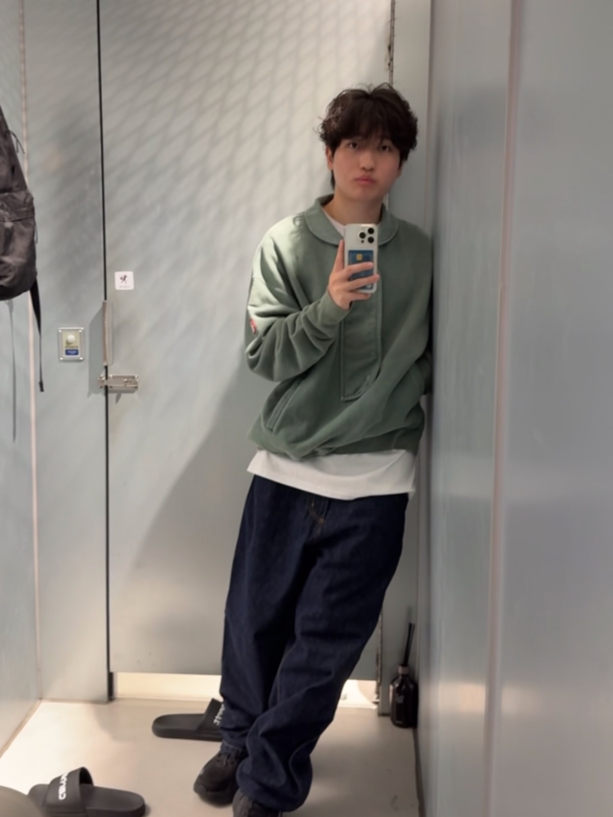 Cav Empt Overdye Collared Half Zip Green - 24FW, Hoka Bondi 9 Black - Wide 착용 스타일 - 3