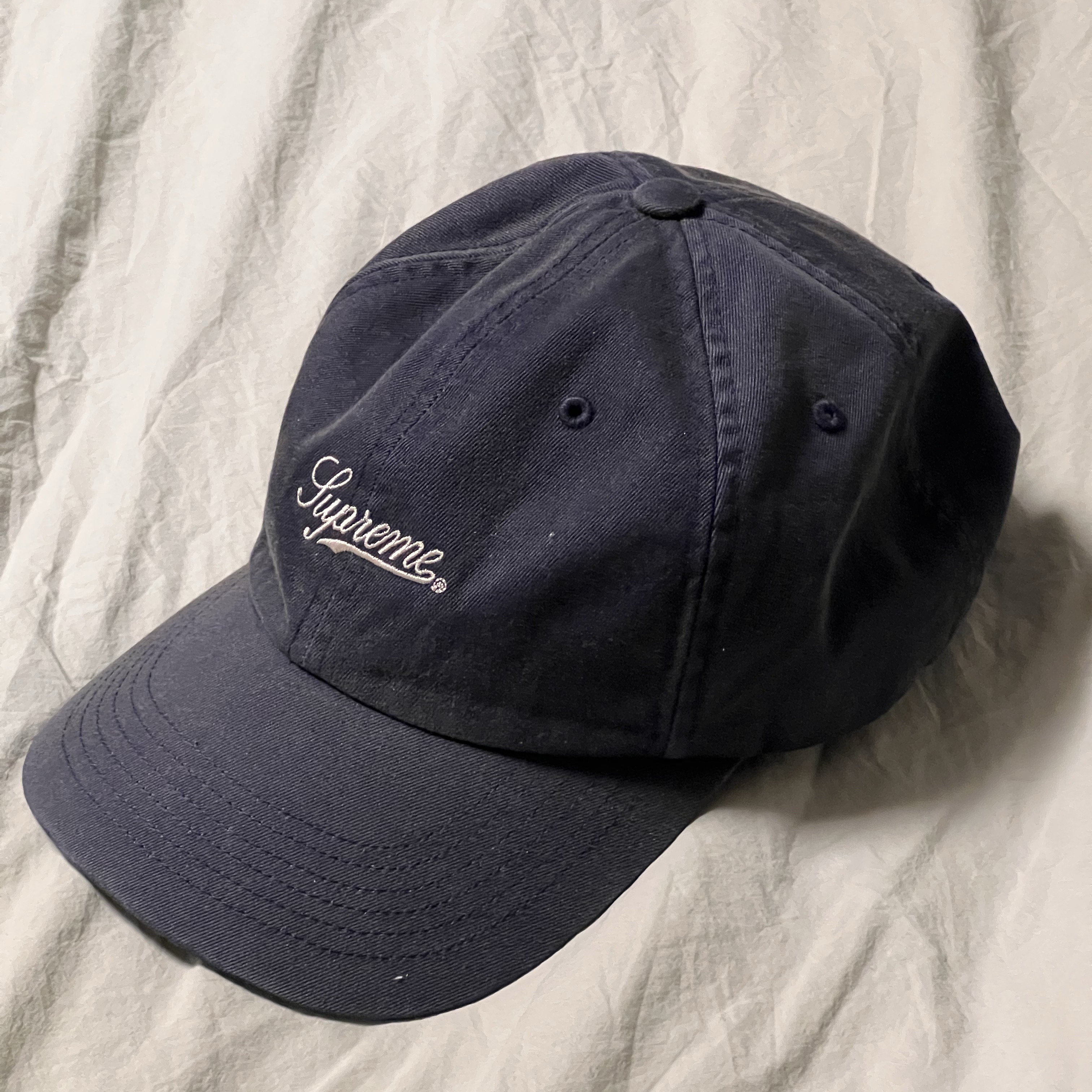 Supreme Bleached Chino 6-Panel Navy - 24FW 착용 스타일