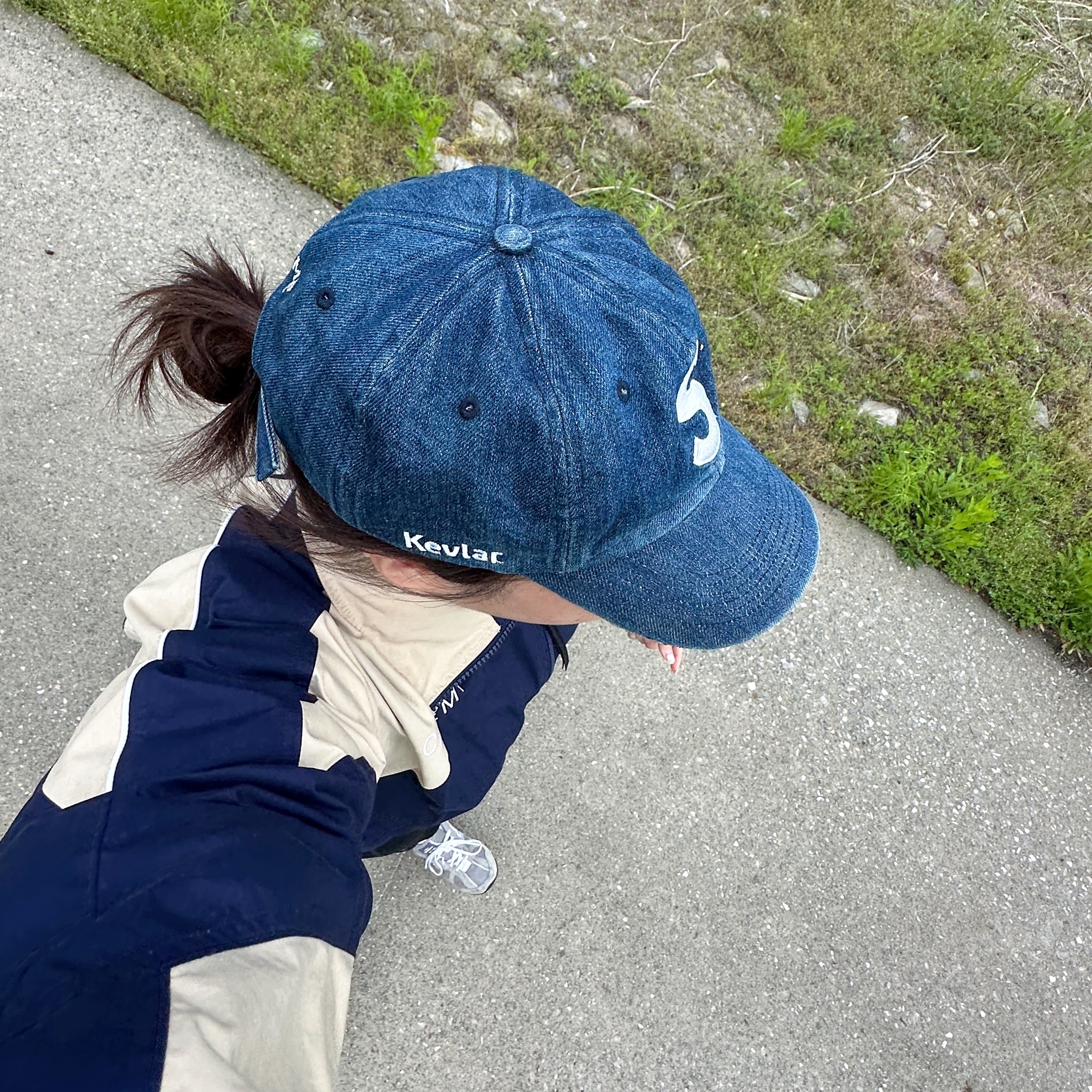 Supreme Kevlar Denim S Logo 6-Panel Indigo - 22SS, Nike x Cav Empt Track Jacket Navy 착용 스타일