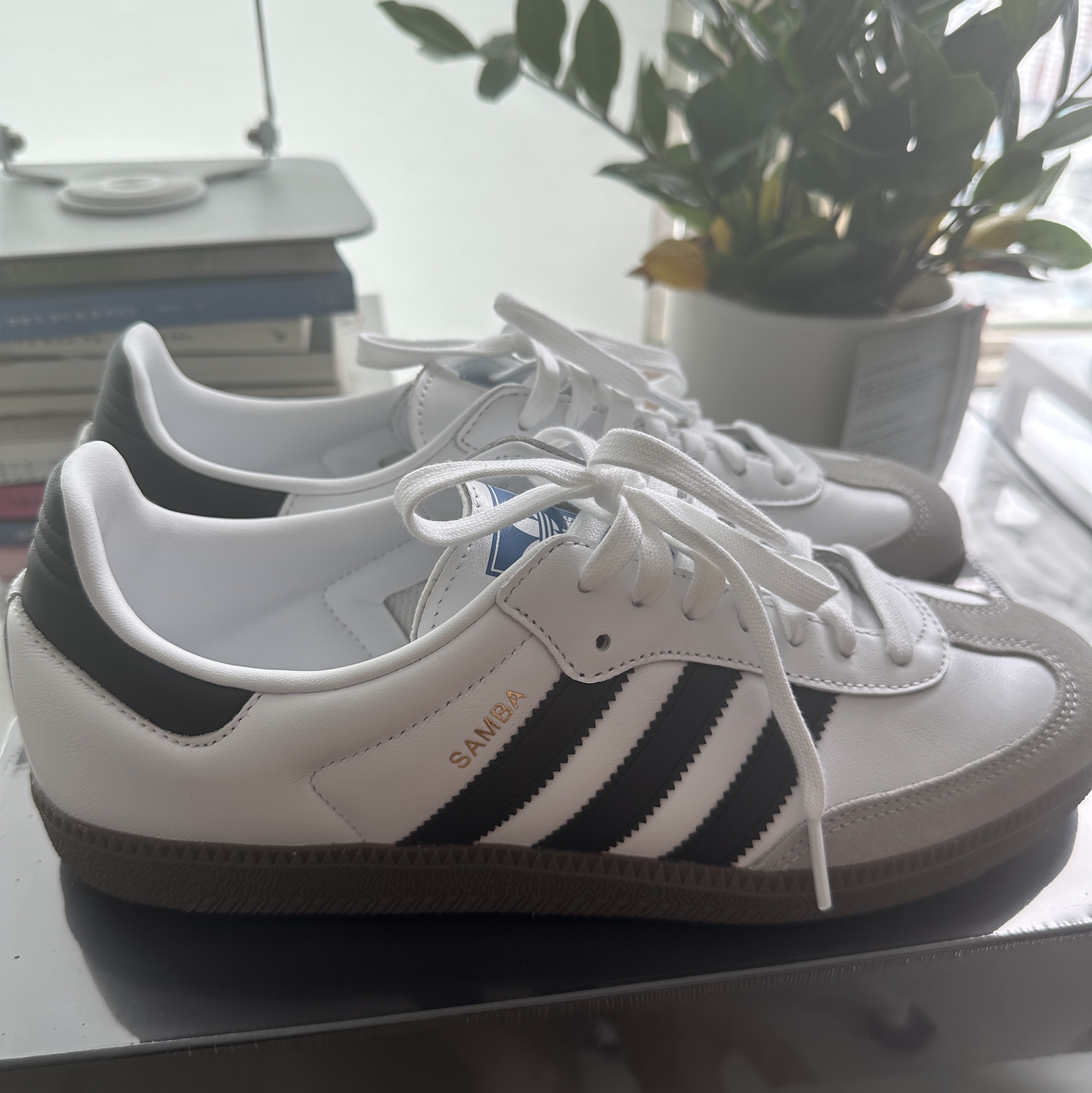 Adidas Samba OG Cloud White 착용 스타일