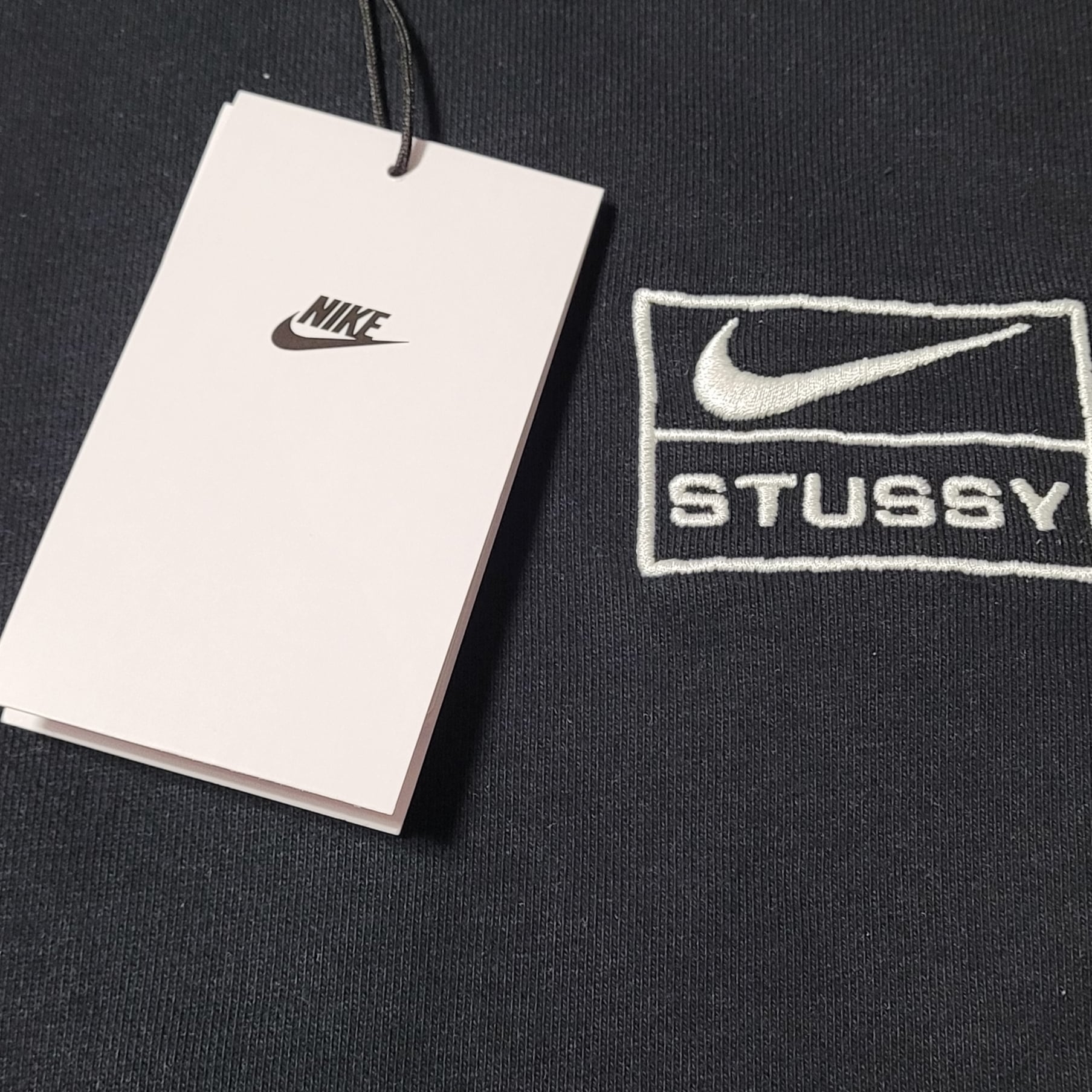 Nike x Stussy NRG Washed Fleece Crewneck Black (DO5310-010) 착용 스타일