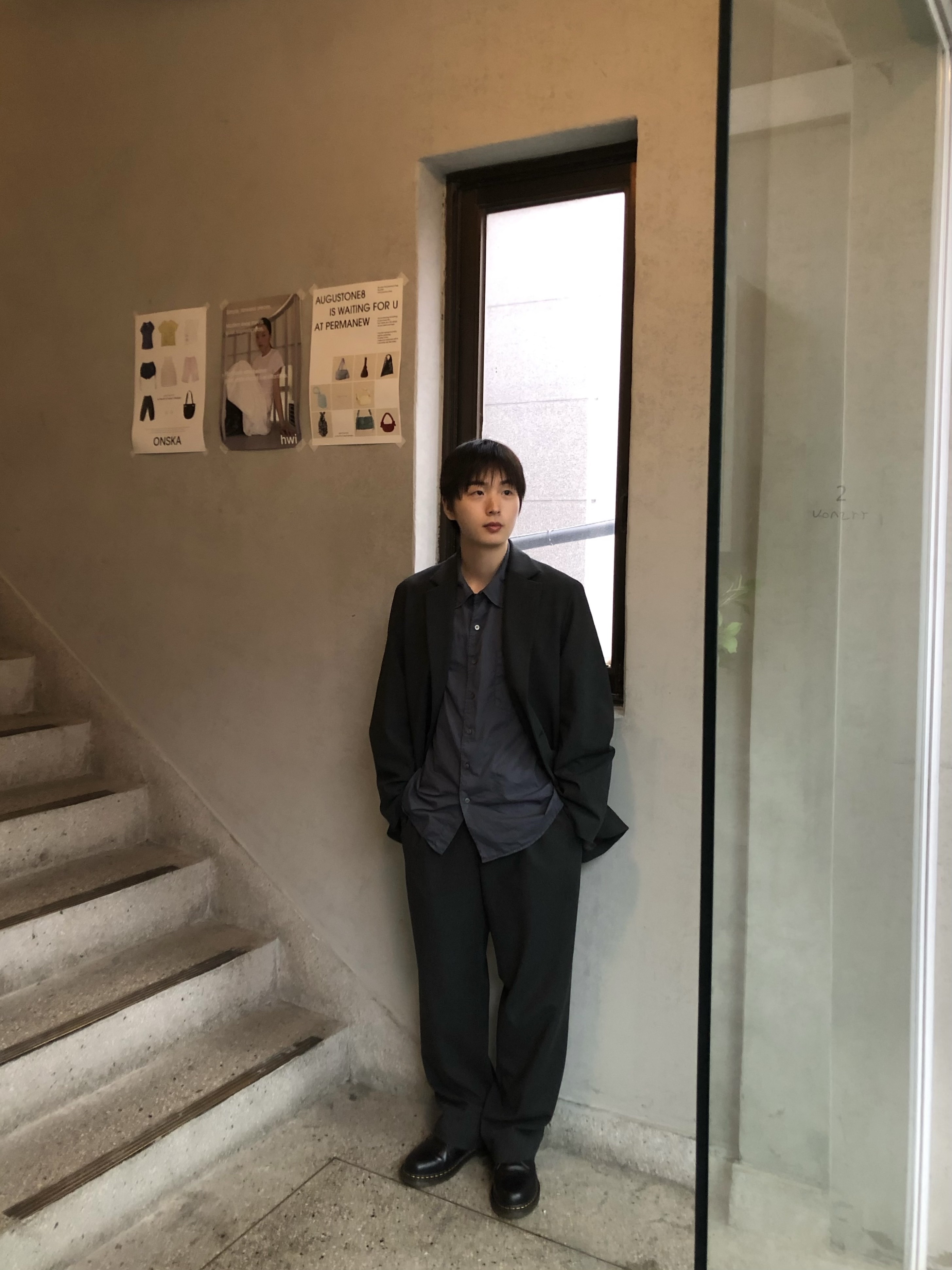 Dr. Martens 1461 Smooth Black 착용 스타일 - 1
