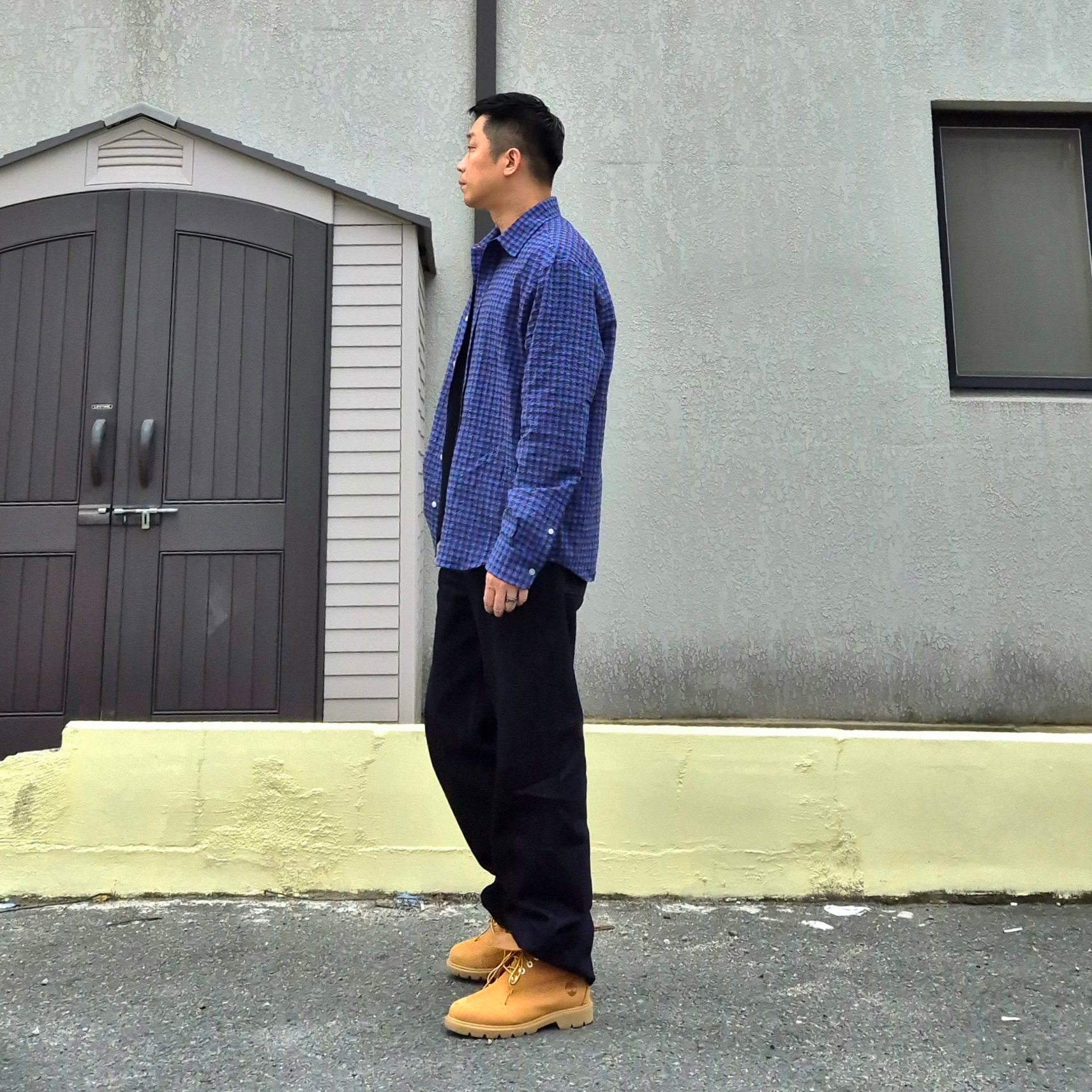 Timberland Premium 6 inch Waterproof Boot Wheat Nubuck - Wide, Uniqlo x JW Anderson Straight Jean Blue - KR 착용 스타일 - 2