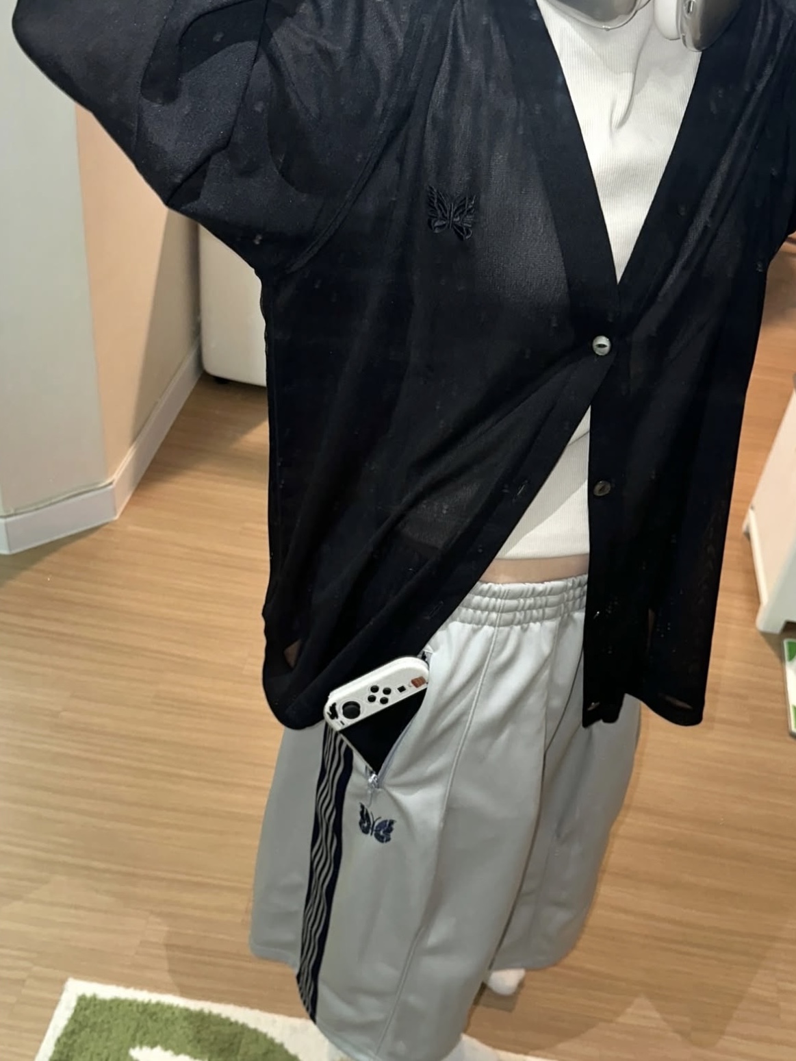 Needles Rayon Mesh Cardigan Black, Nintendo Switch OLED White (Korean Ver.) 착용 스타일