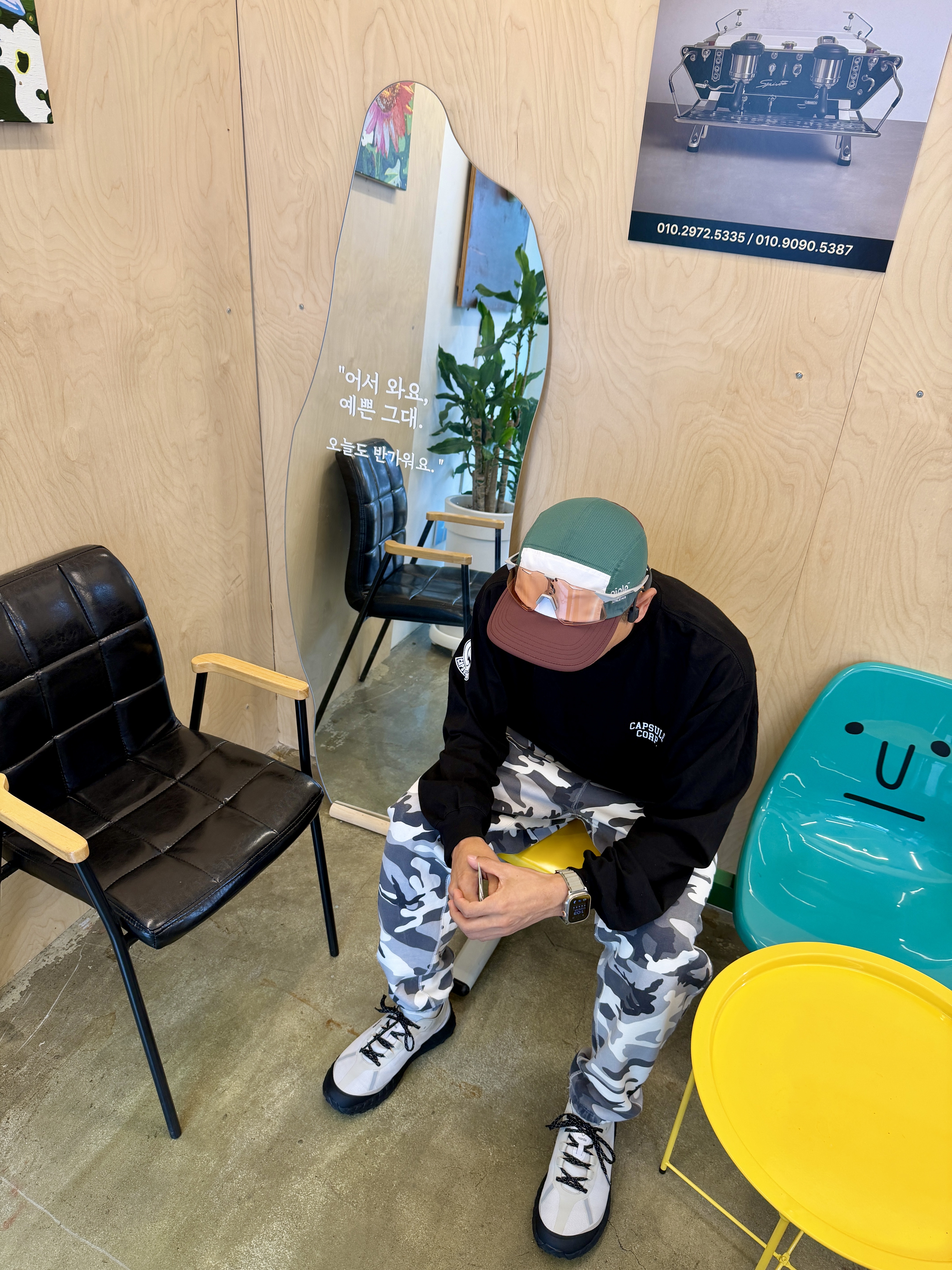 100% Hypercraft Matte Stone Grey Hiper Coral Lens, Nike NRG Solo Swoosh Fleece Pants Sail White Camo - US/EU 착용 스타일 - 2