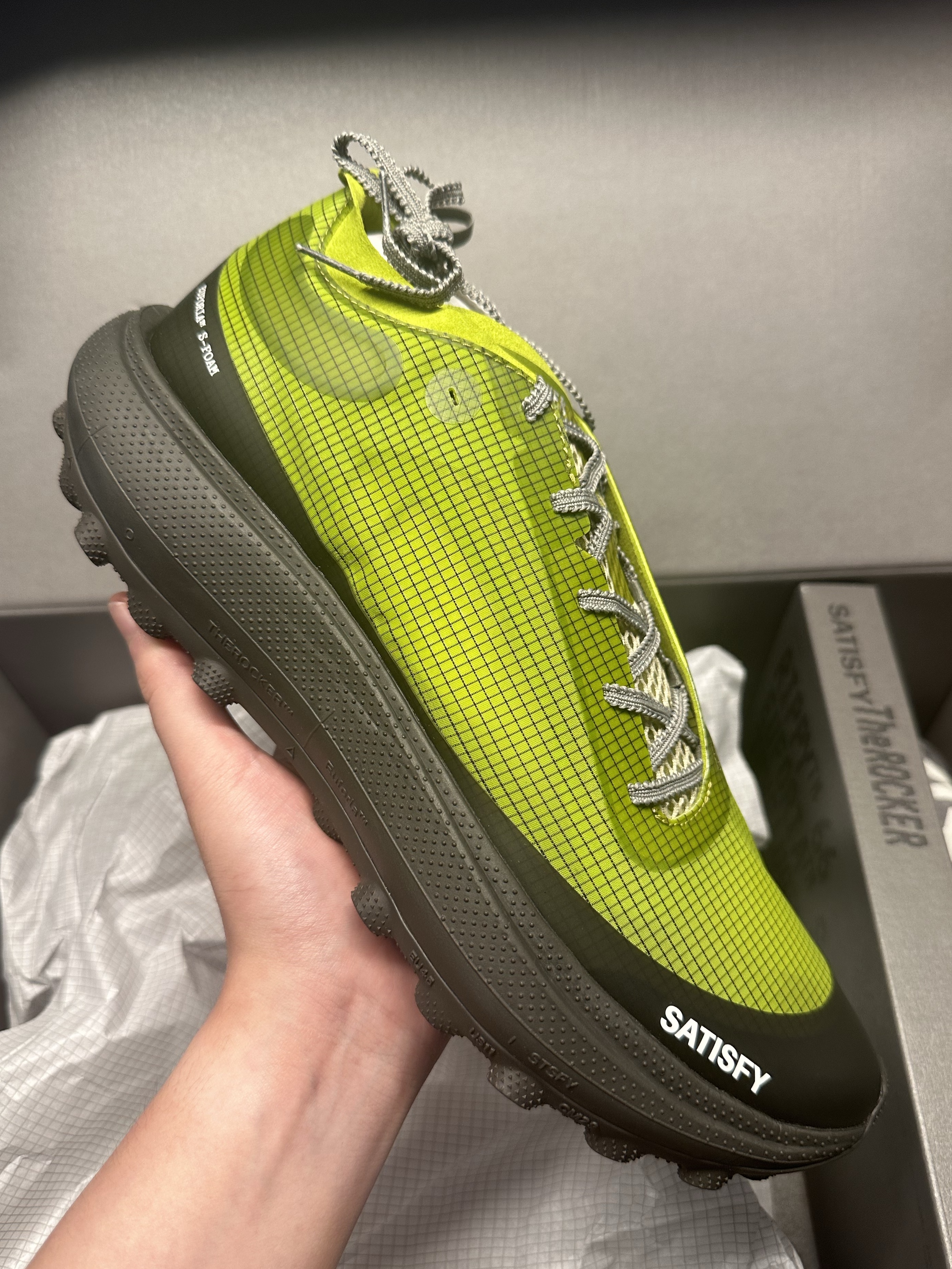 Satisfy The Rocker Grenoble Green (Special Edition) 착용 스타일