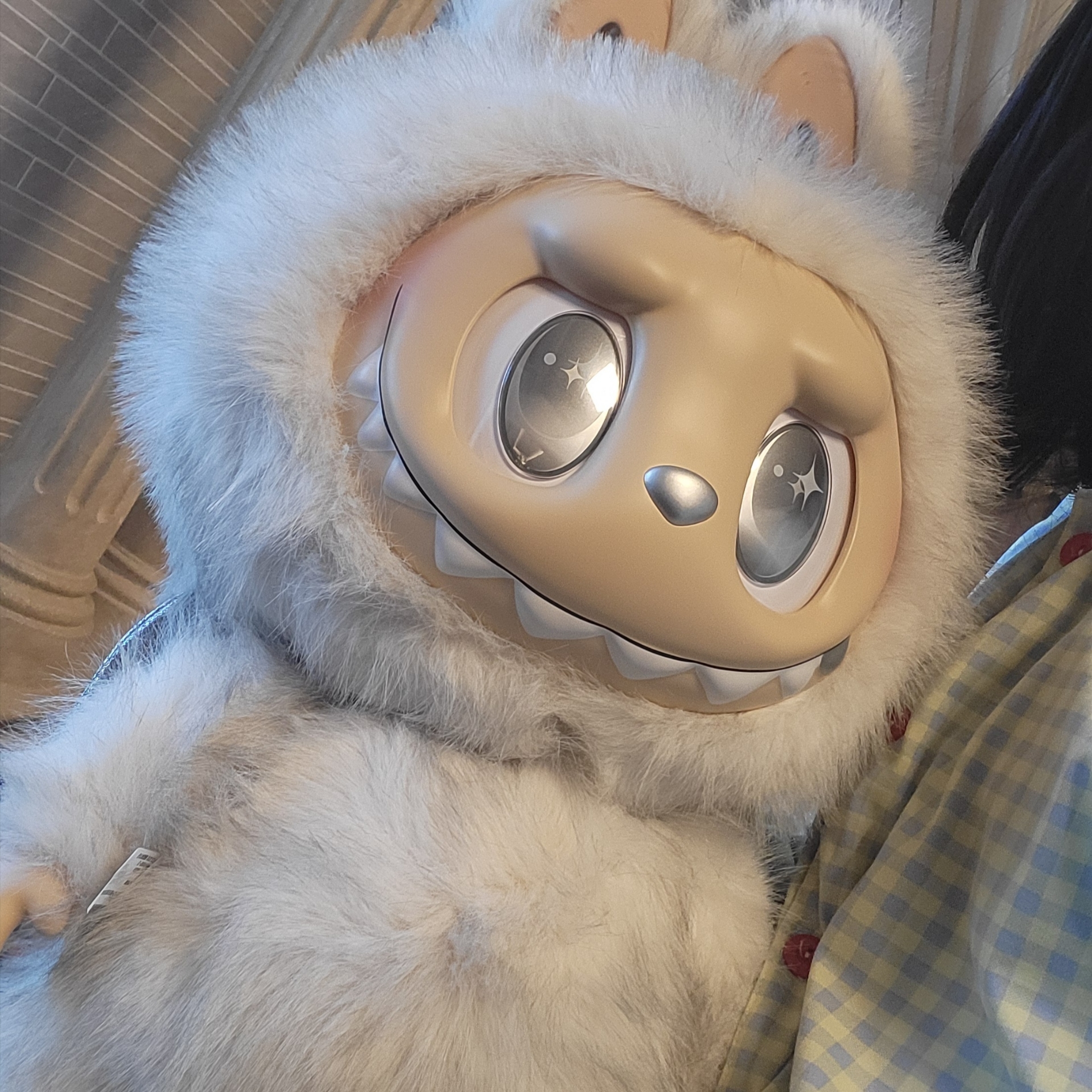 Pop Mart The Monsters Zimomo Angel In Clouds Vinyl Face Doll 착용 스타일 - 2