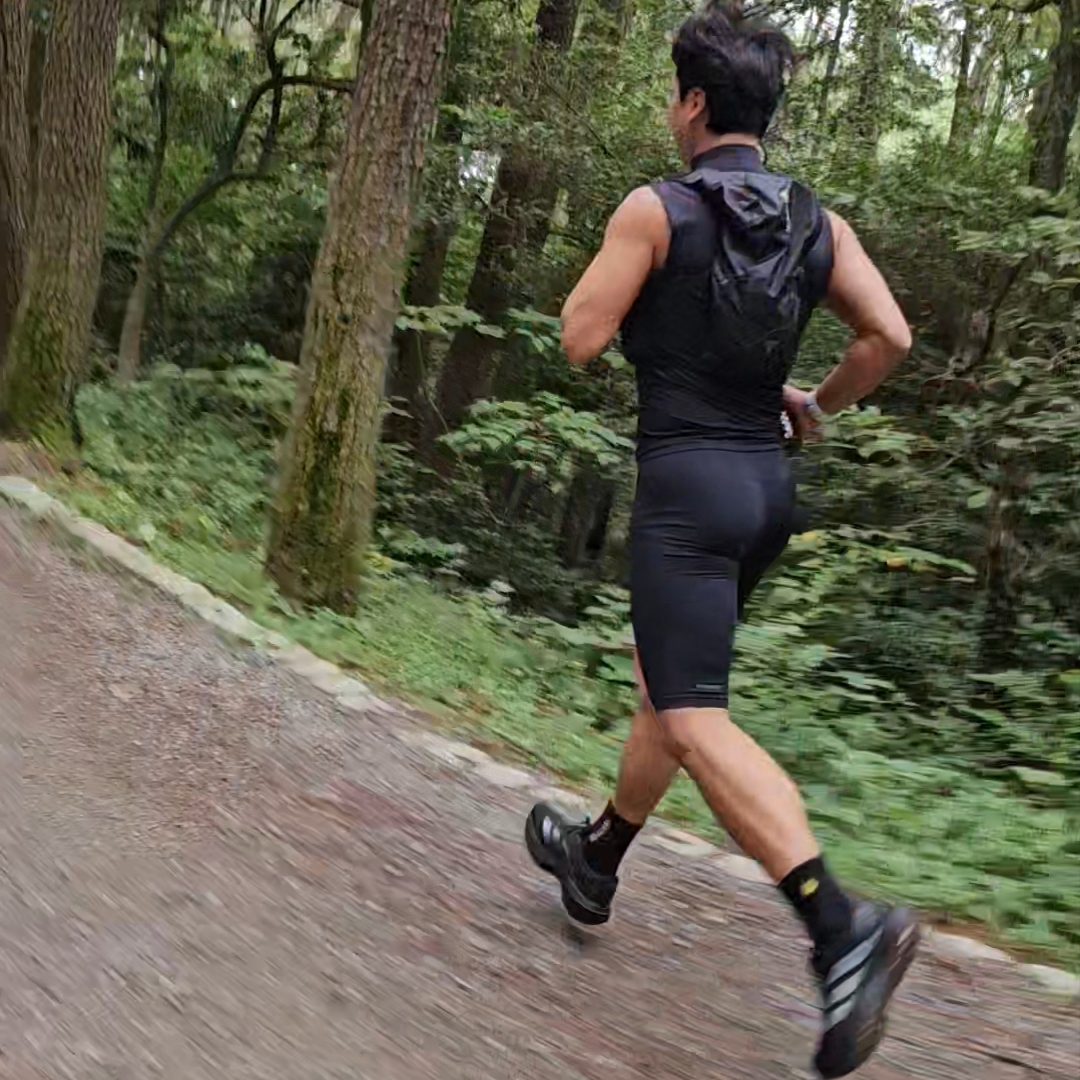 (W) Adidas Adizero EVO SL Core Black Iron Metallic, Adidas Adizero EVO SL Core Black Iron Metallic 착용 스타일 - 2