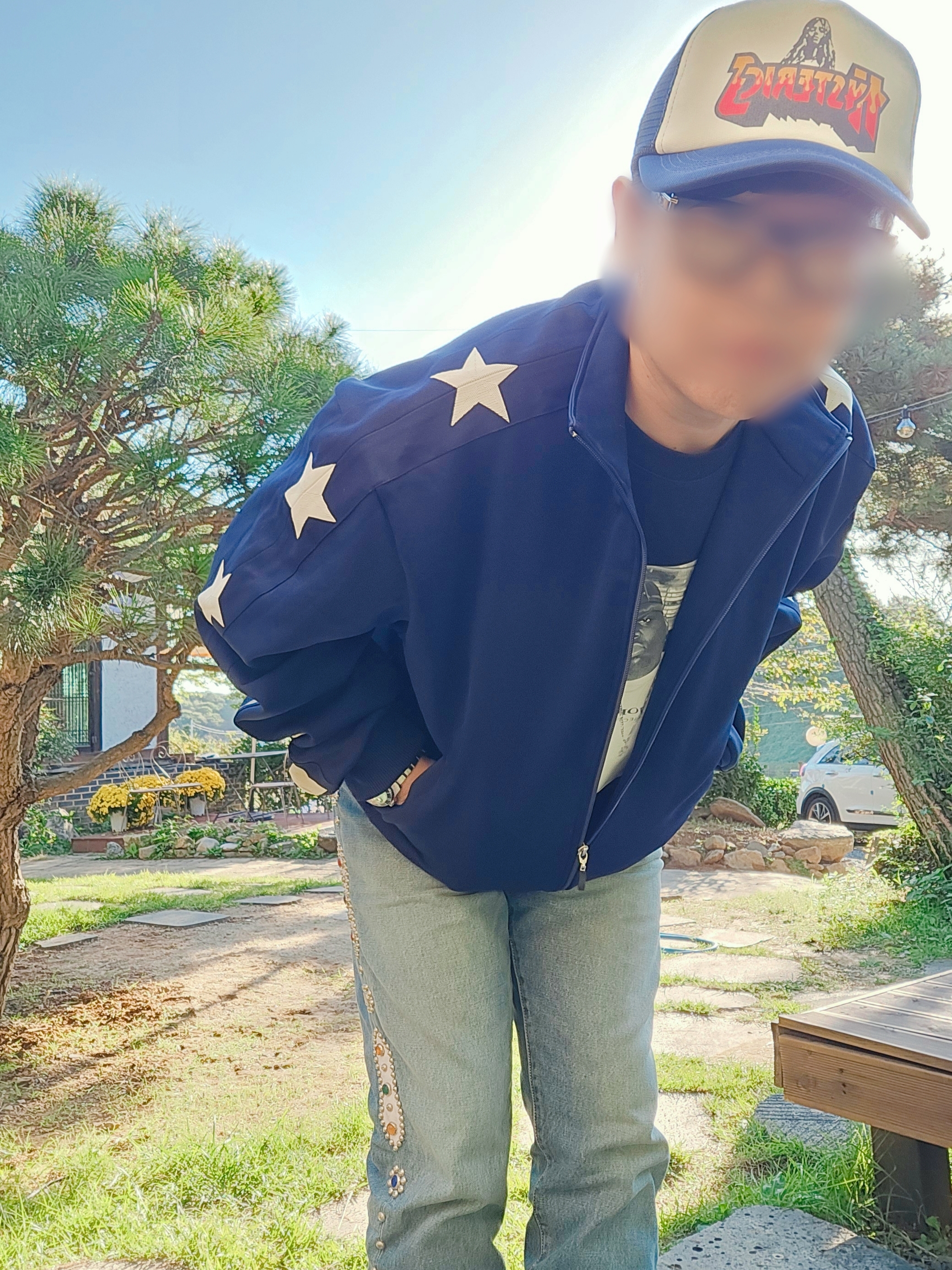 Kapital Smooth Jersey Stuntman & Woman Track Jacket Navy, Kapital 14 oz. Denim 5P Monkey Cisco Gemstone Pants Indigo (Processing) 착용 스타일 - 1