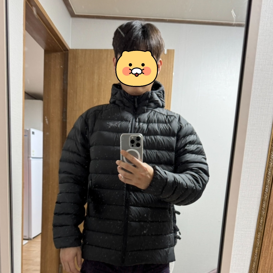 Arc'teryx Cerium Hoody Black 착용 스타일