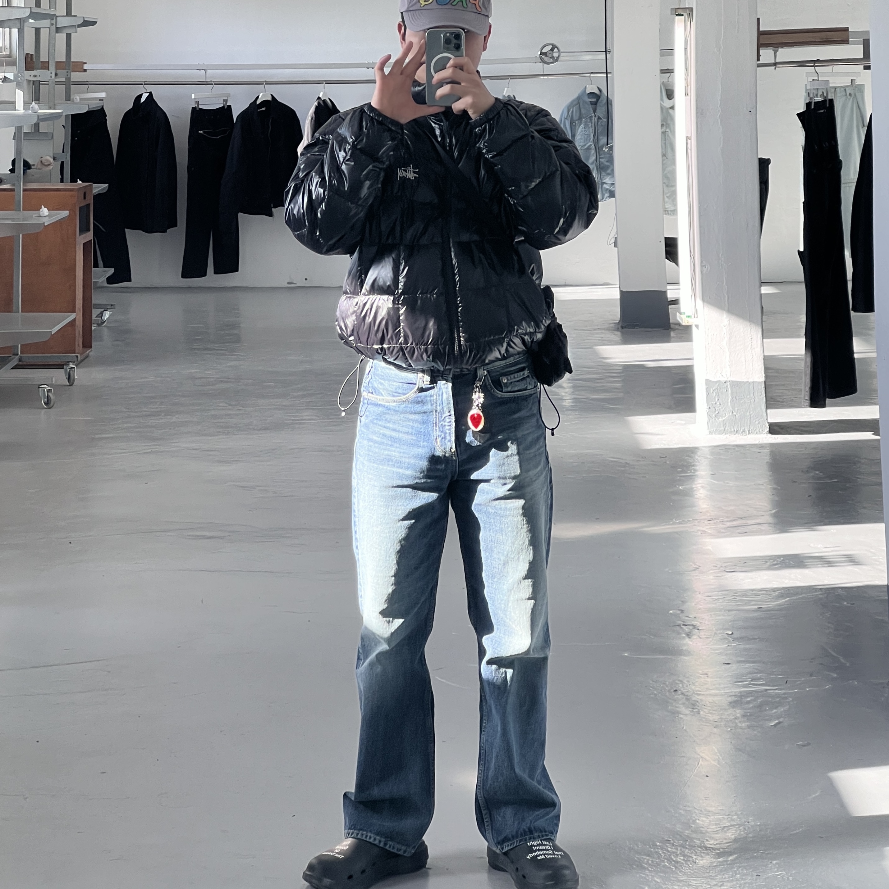 Stussy Midweight Puffer Black 착용 스타일