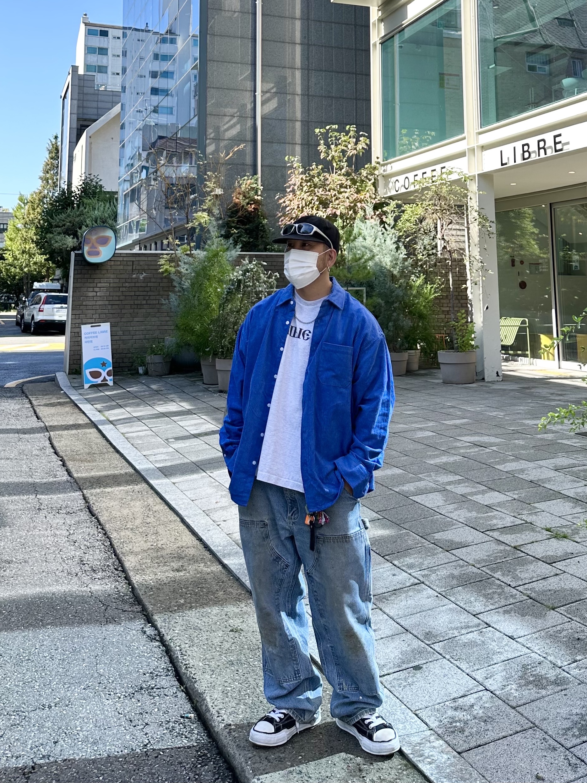 Hommless 5 Panel Cap Black, Yeezy x Gosha Rubchinskiy YZY Black Dogs T-Shirt Heather Grey 착용 스타일 - 3