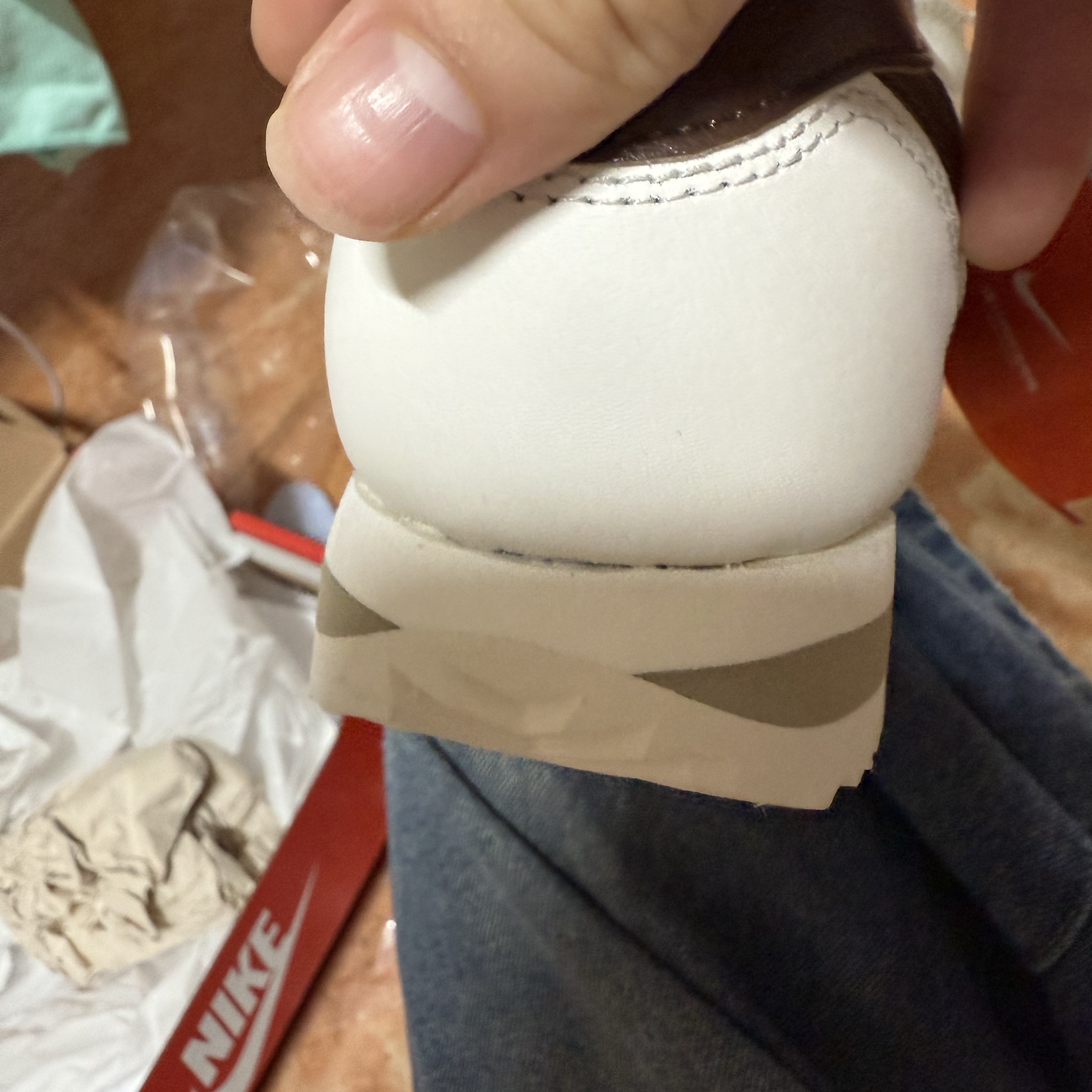 (W) Nike Cortez Sail Cacao Wow 착용 스타일 - 2