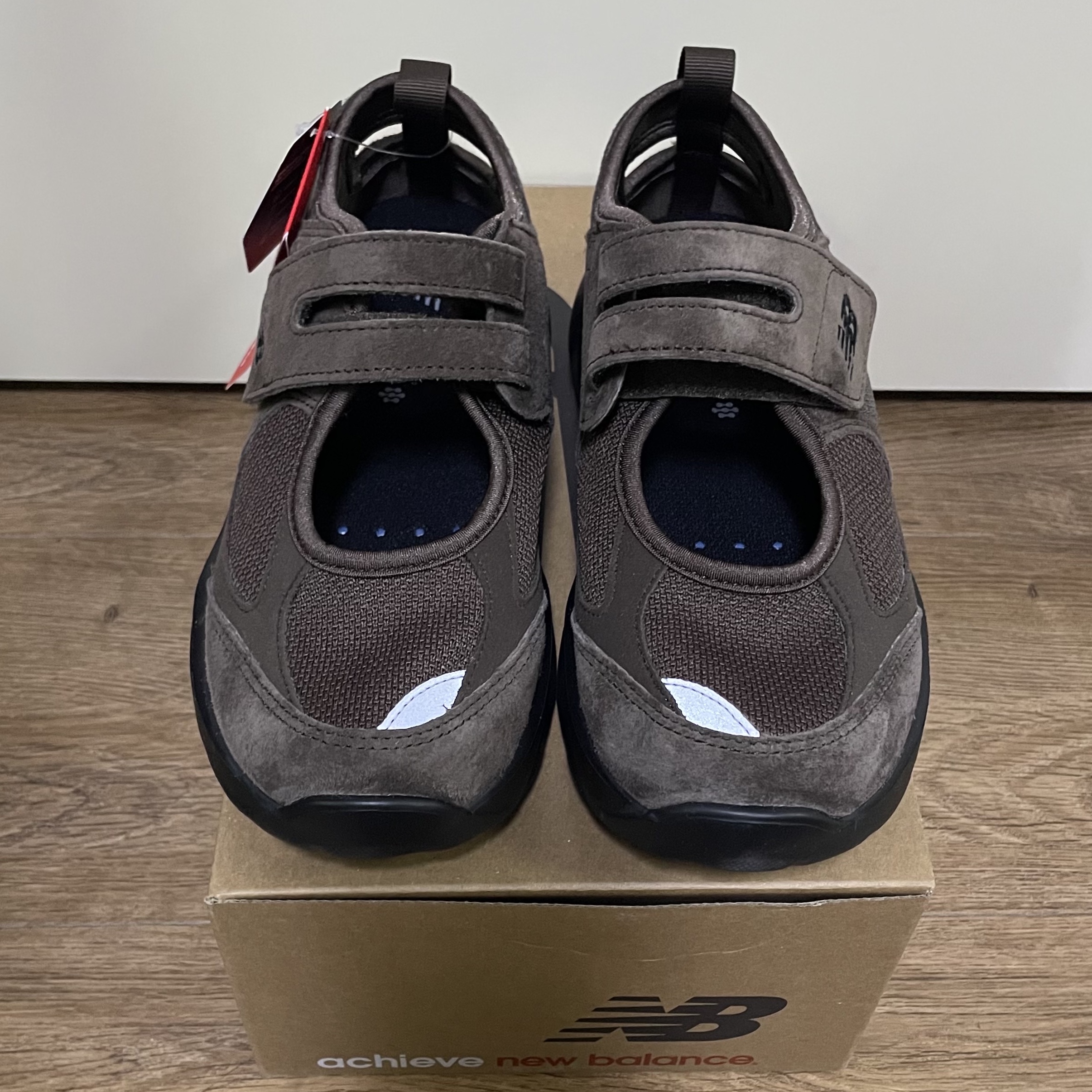 (W) New Balance Breeze SD2203 Brown 착용 스타일 - 4