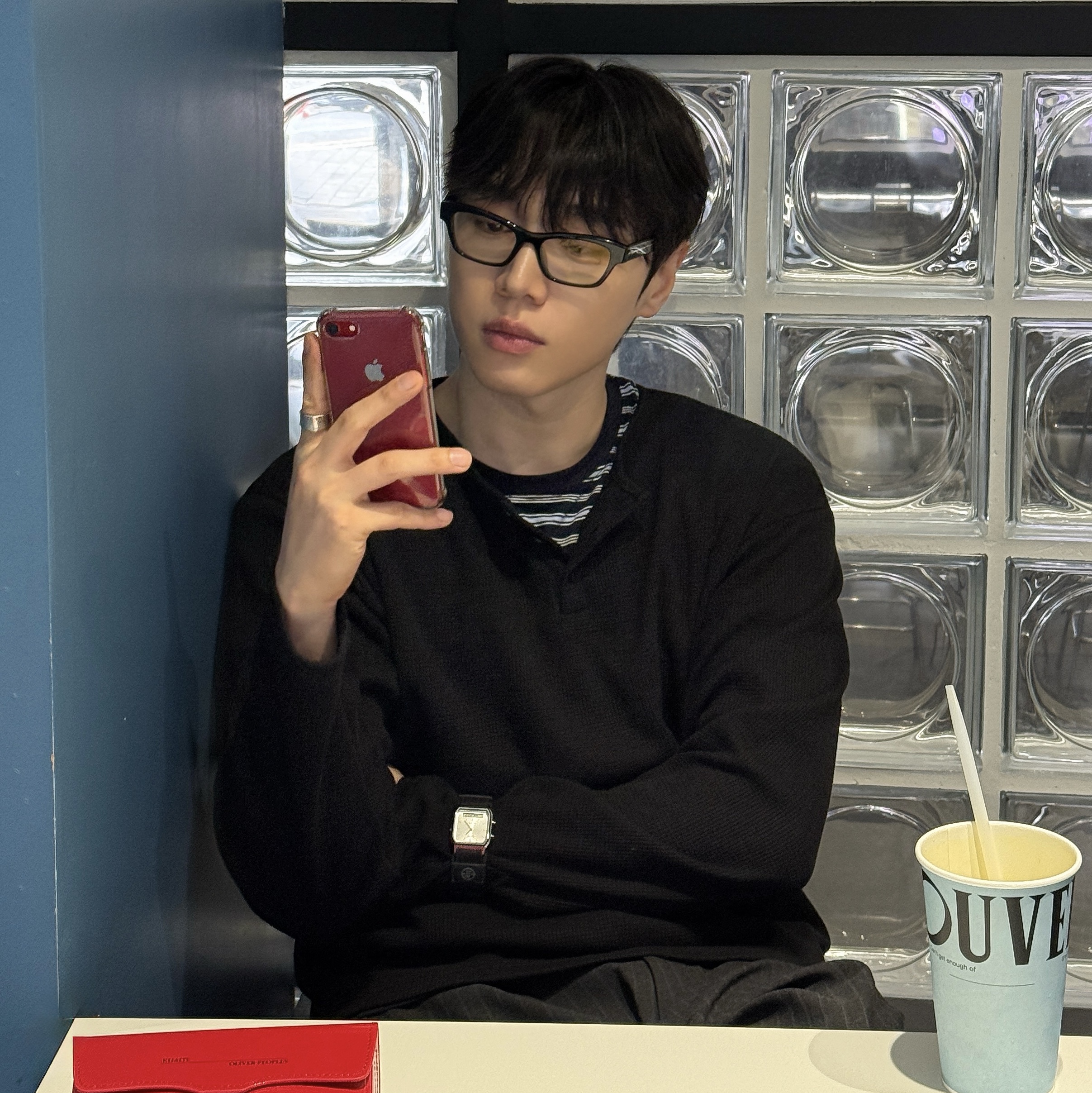 Oliver Peoples Sheldrake Semi Matte Raintree Clear Lenses 착용 스타일 - 1