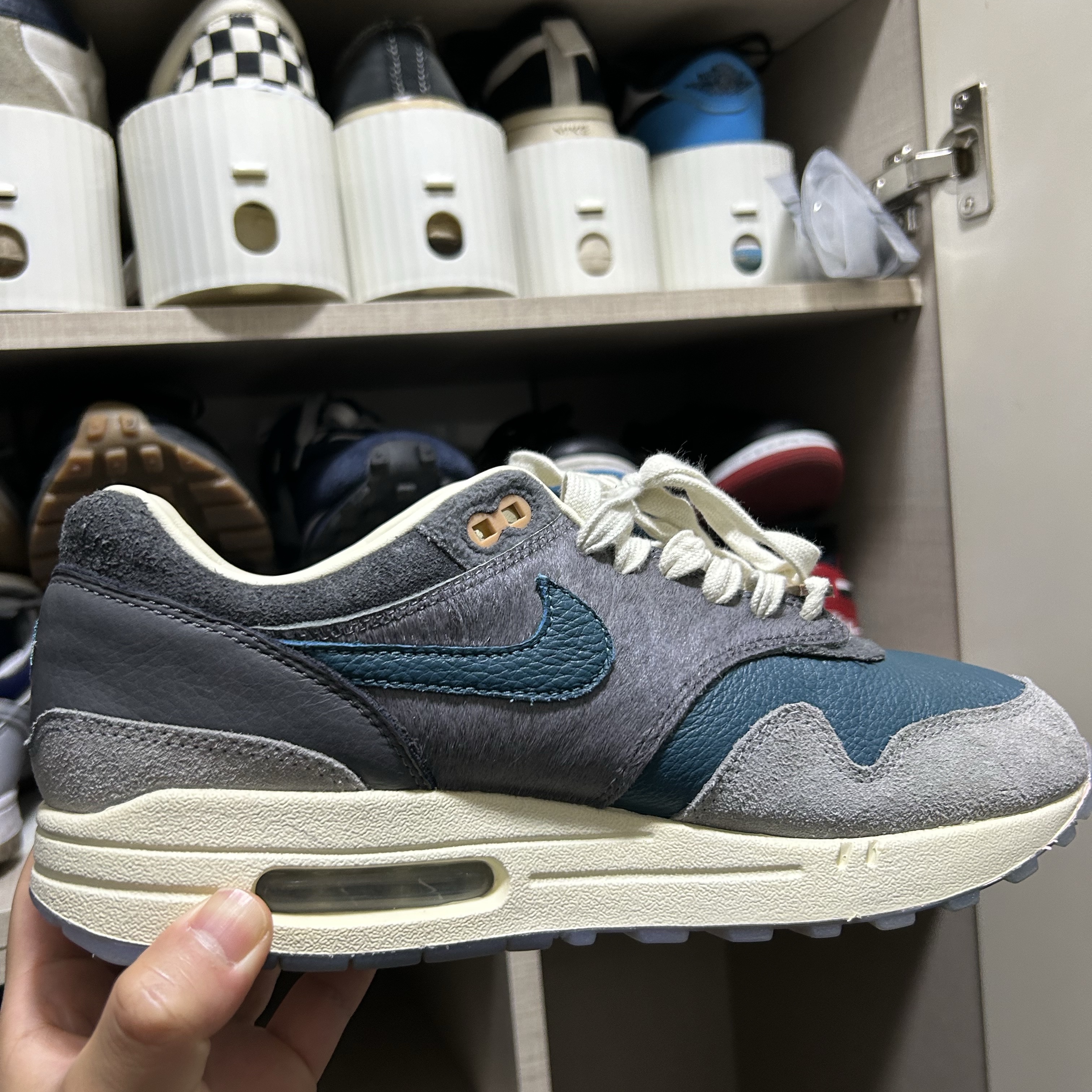 Nike x Kasina Air Max 1 SP Won-Ang Particle Grey 착용 스타일