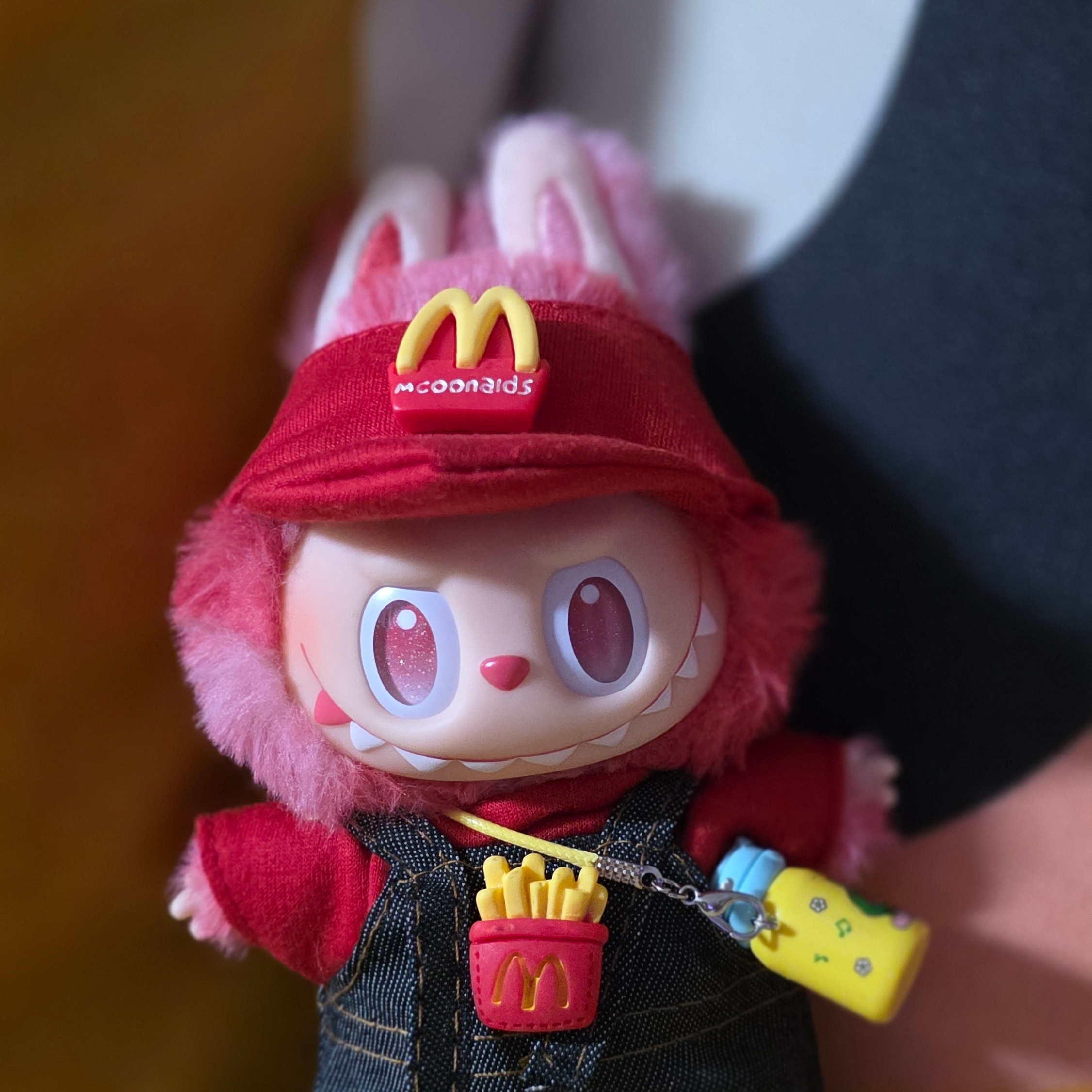 Pop Mart Labubu The Monsters Highlight Series Love Keyring (Opened Case) 착용 스타일 - 1