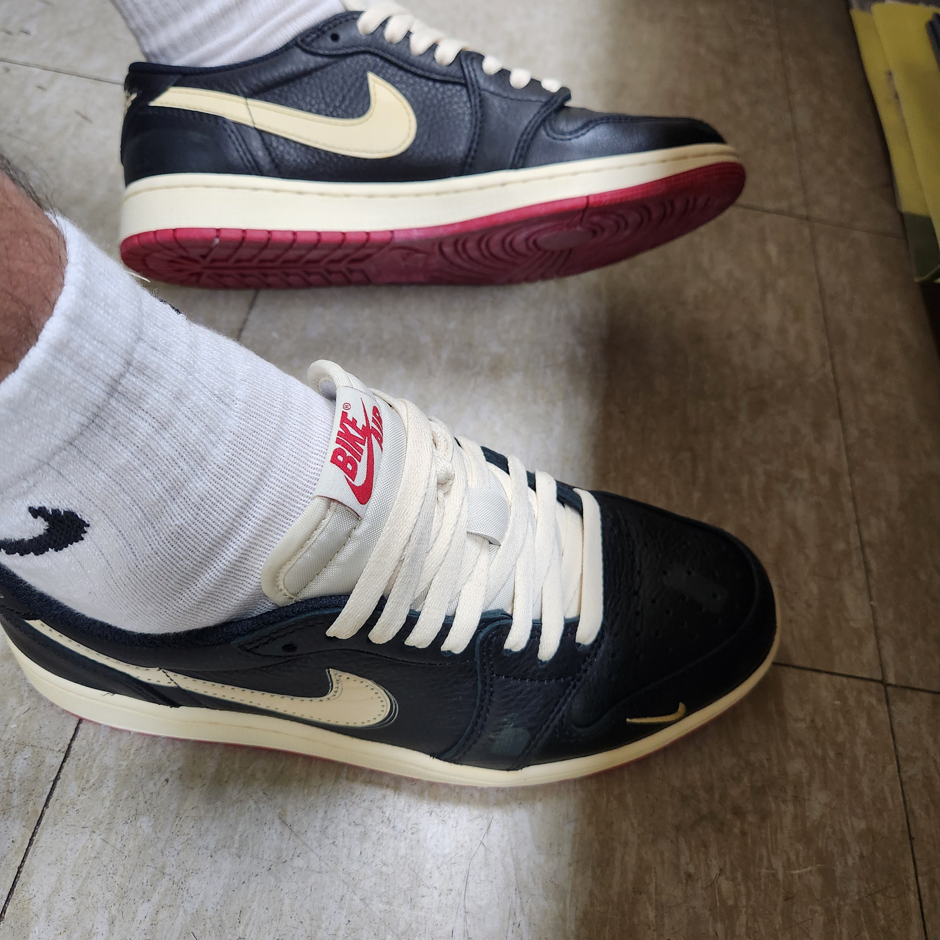 Jordan 1 x Nigel Sylvester Retro Low OG Better With Time 착용 스타일 - 2