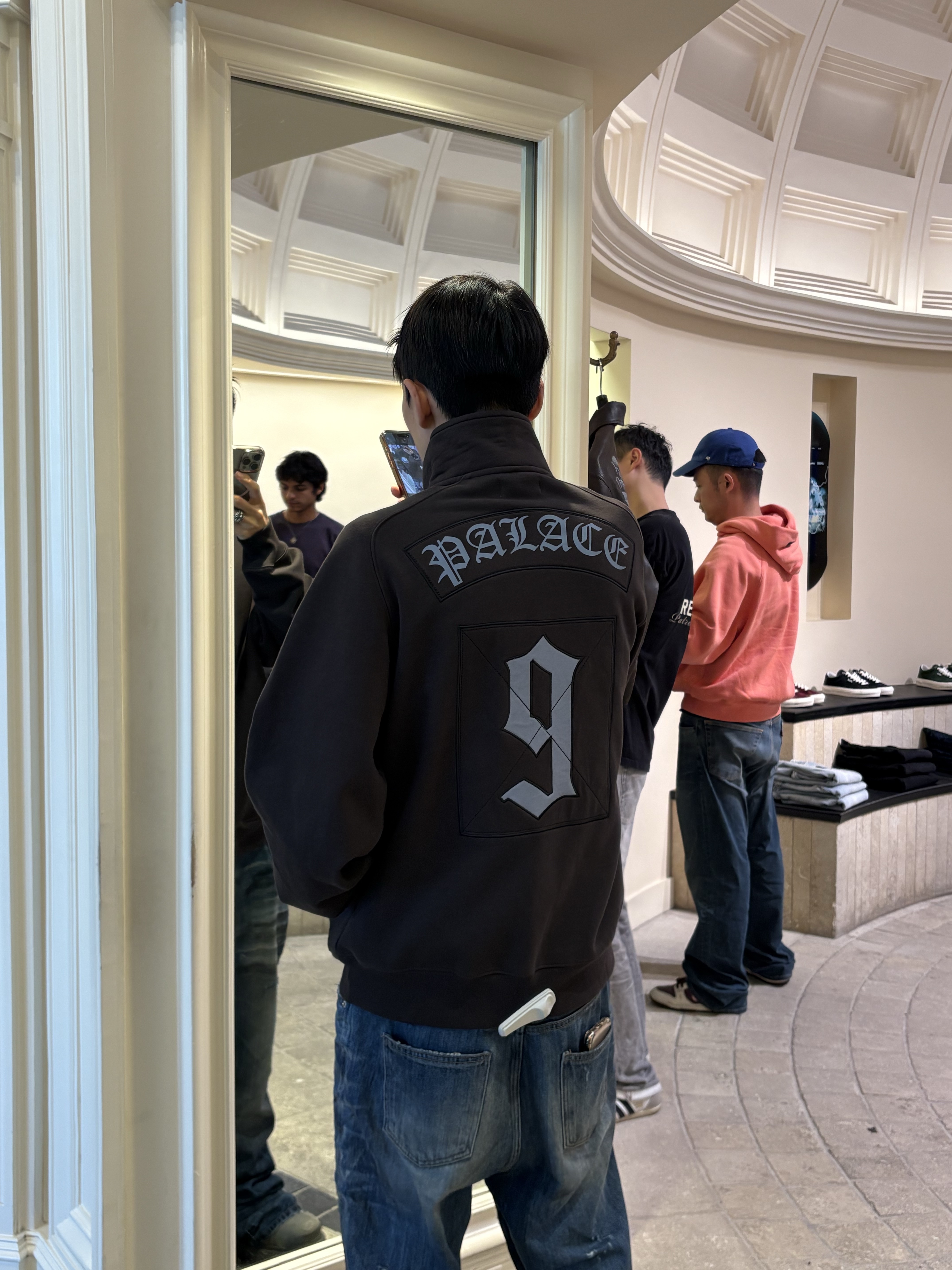Palace Susanoo Leather Flight Jacket Brown - 25FW 착용 스타일 - 2