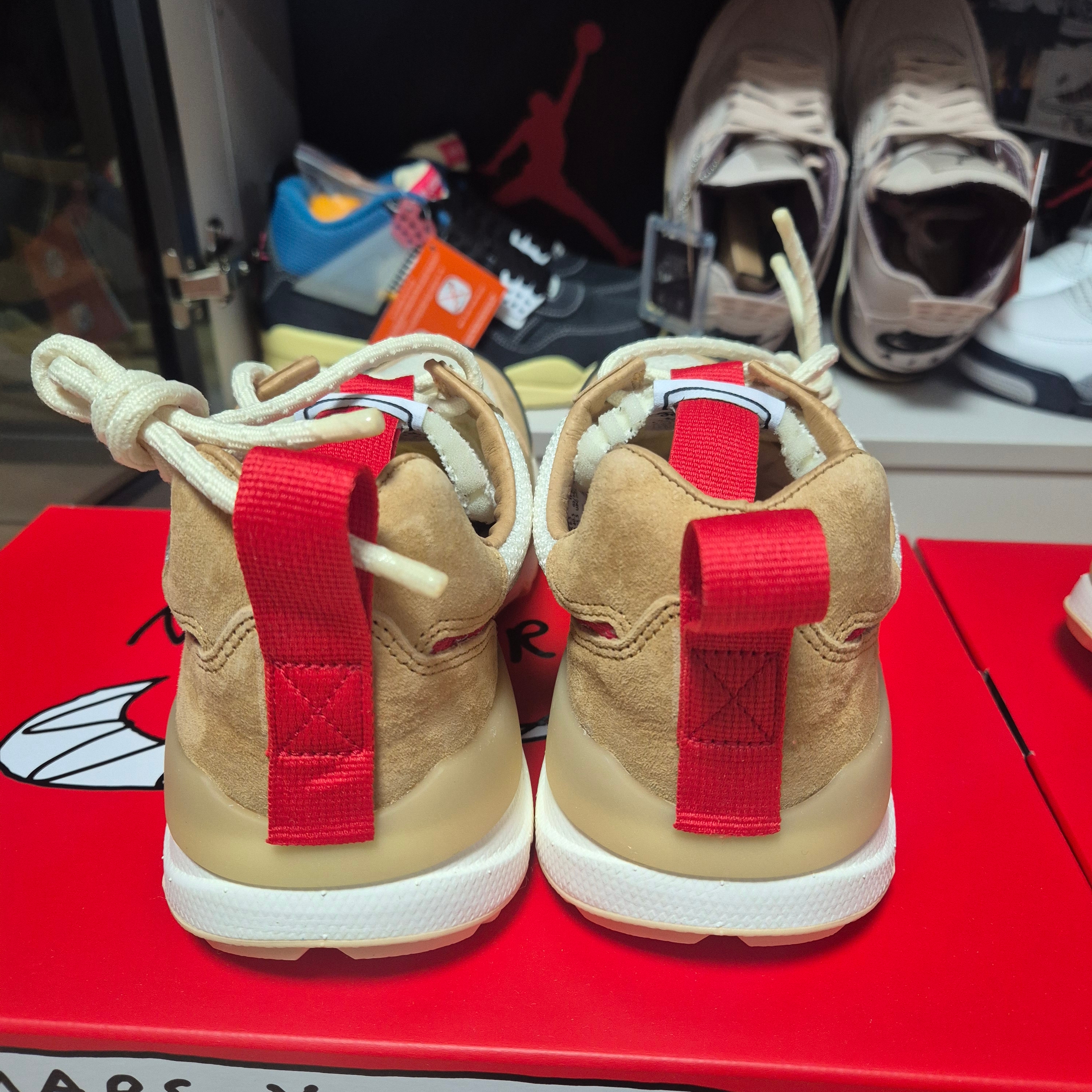 Nike x Tom Sachs Mars Yard Shoe 3.0 Space Camp, Nike x Tom Sachs Mars Yard Shoe 2.0 Space Camp 착용 스타일 - 4