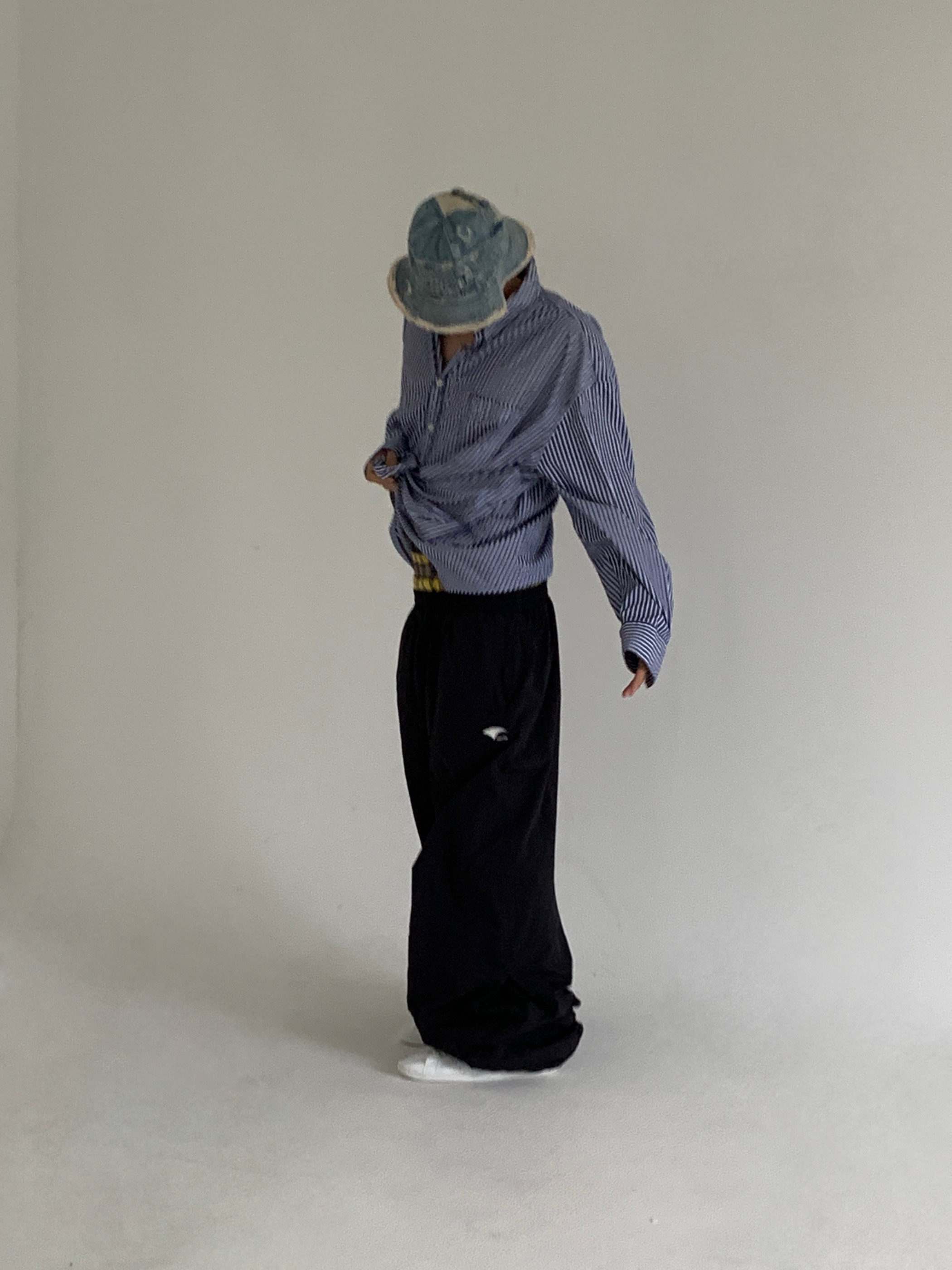 Balenciaga x Adidas Stan Smith Core White Green, Kapital 11.5 oz. Denim The Old Man And The Sea Hat Indigo 착용 스타일 - 7