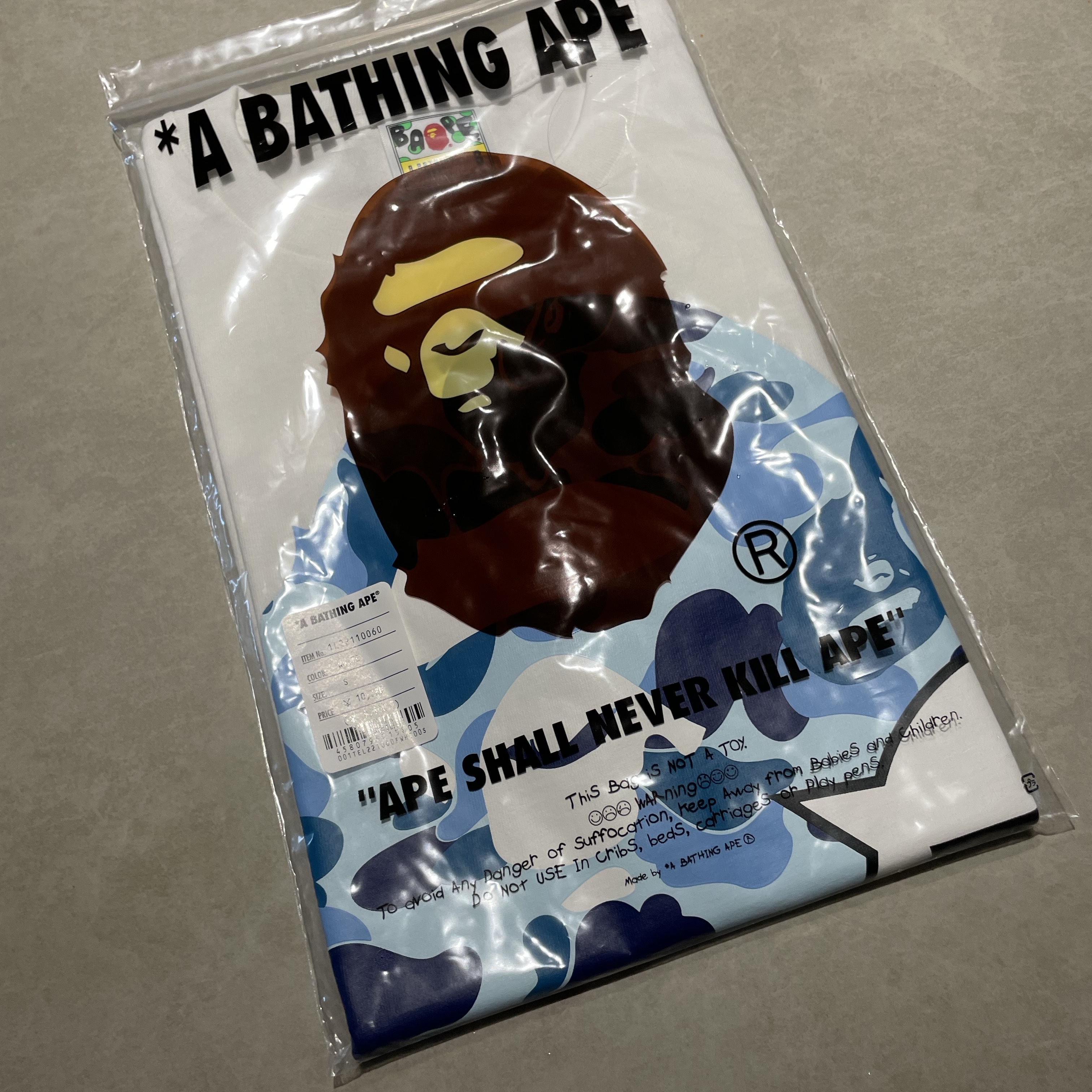 BAPE Japan Big Ape Head T-Shirt White 착용 스타일