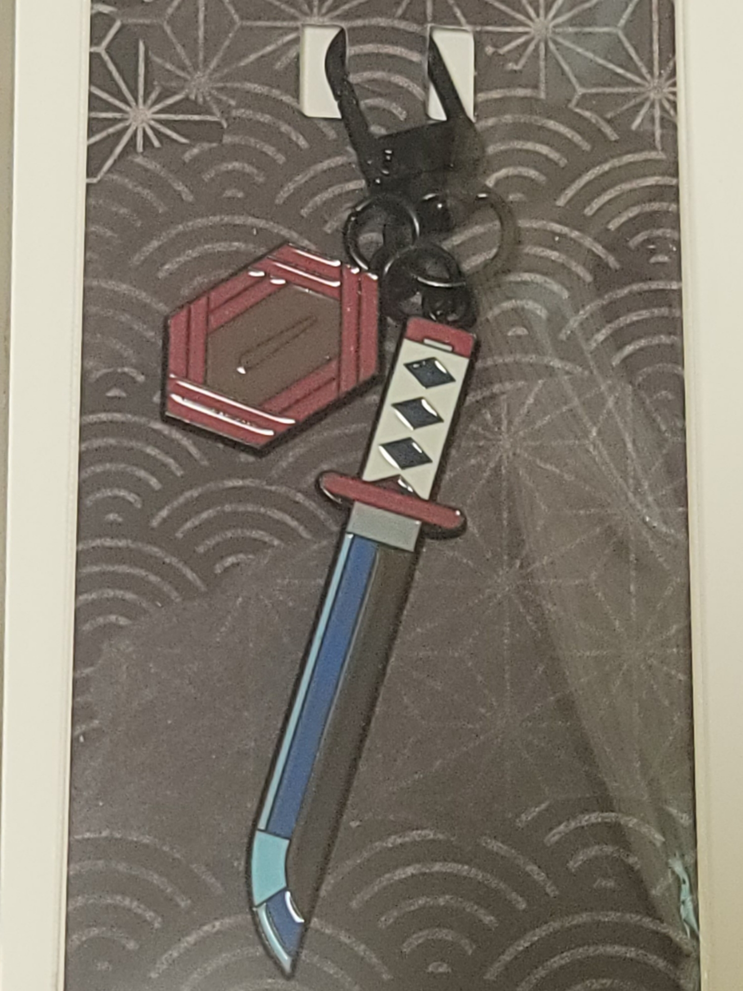 Demon Slayer Kimetsu No Yaiba Nichirin Sword Keyring Tomioka Giyu 착용 스타일