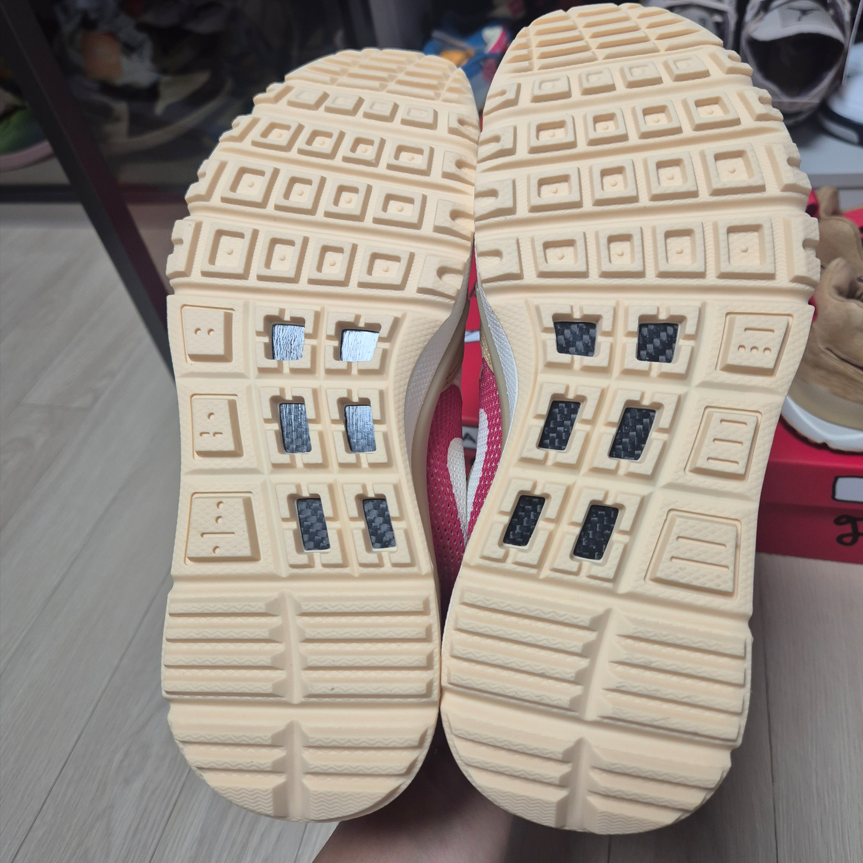 Nike x Tom Sachs Mars Yard Shoe 3.0 Space Camp, Nike x Tom Sachs Mars Yard Shoe 2.0 Space Camp 착용 스타일 - 6