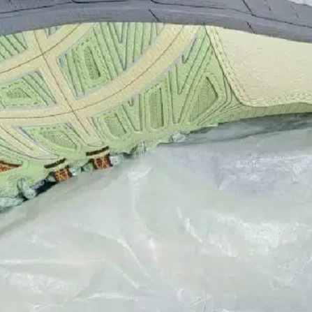 Asics HN1-S Gel-Venture 7 Lime Green Huddle Yellow 착용 스타일