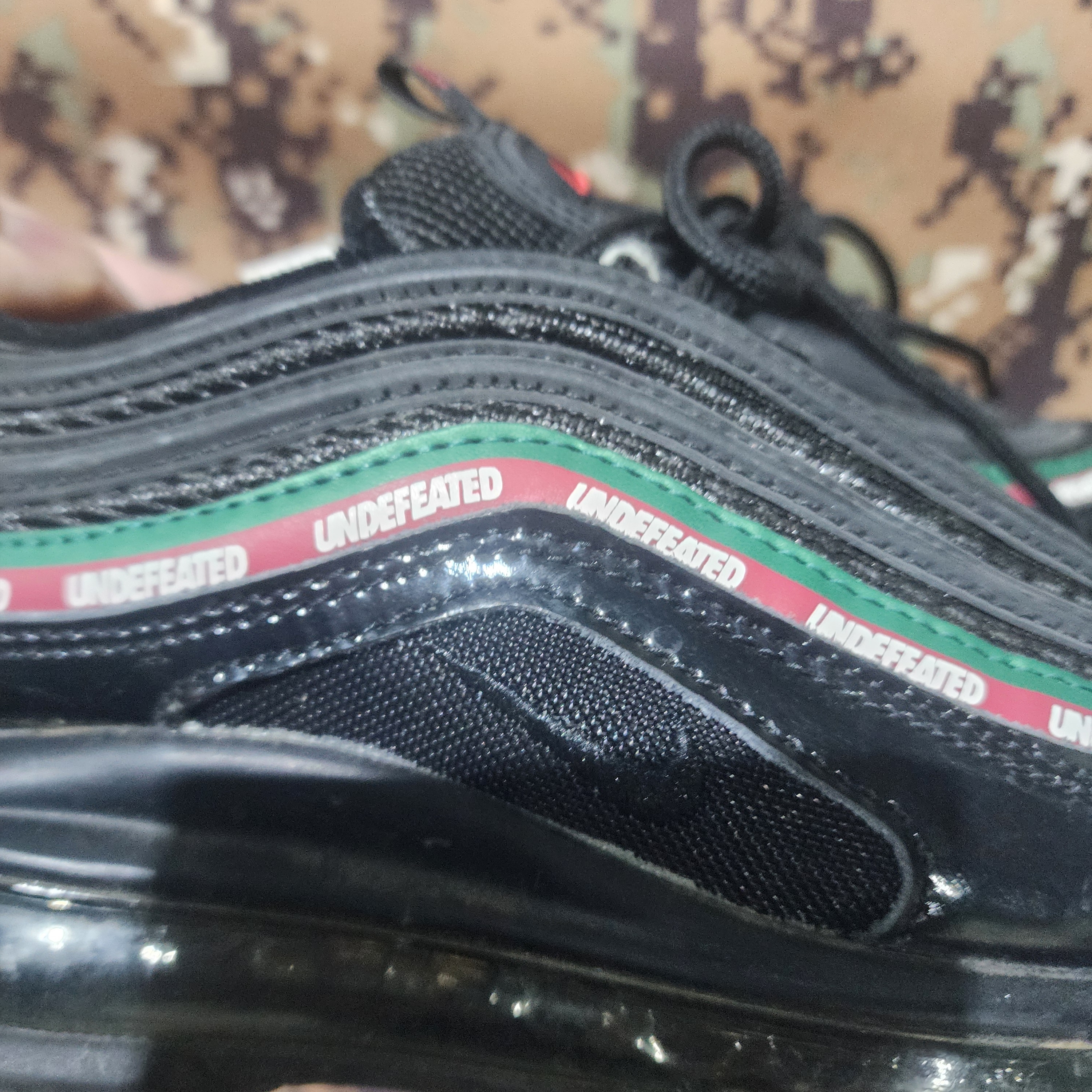 Nike x Undefeated Air Max 97 Black 착용 스타일